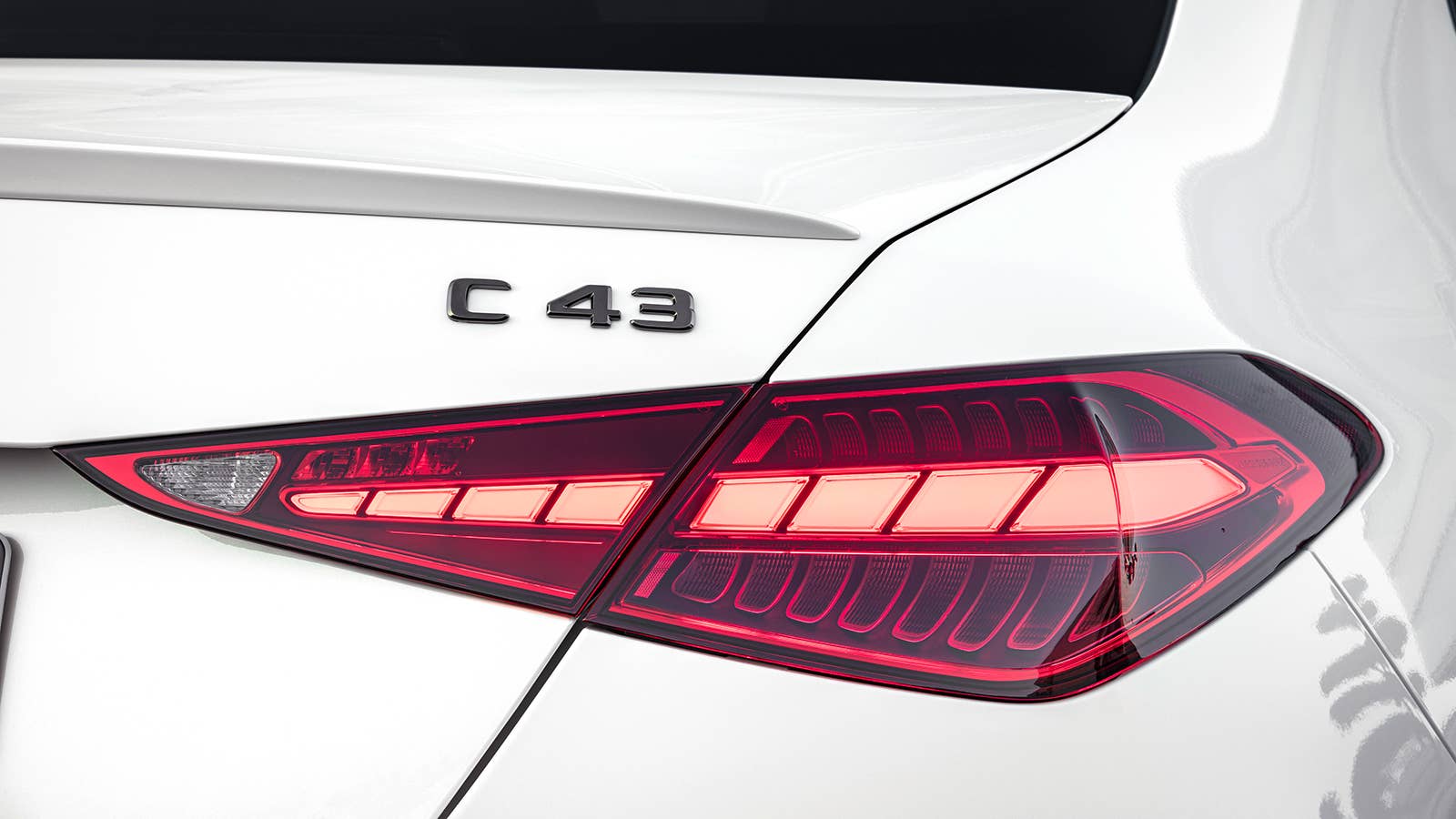 2023 Mercedes-AMG C 43
