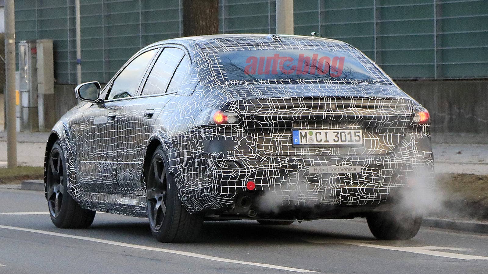 BMW M5 hybrid prototype