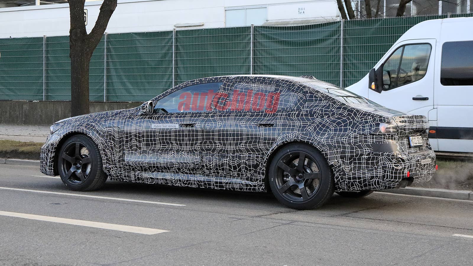 BMW M5 hybrid prototype