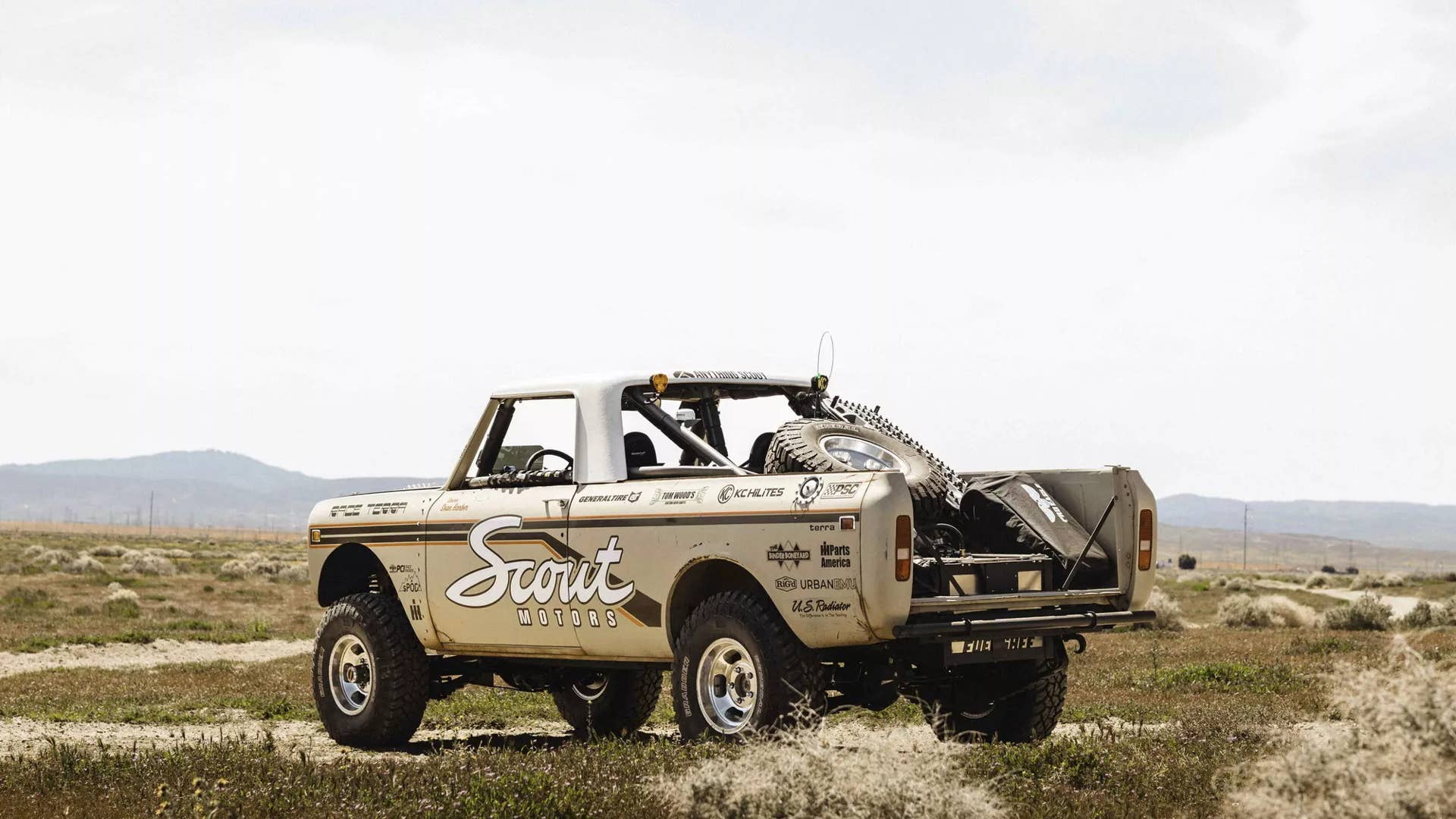 Vintage Scout returns to Baja after 41 years with factory support ...