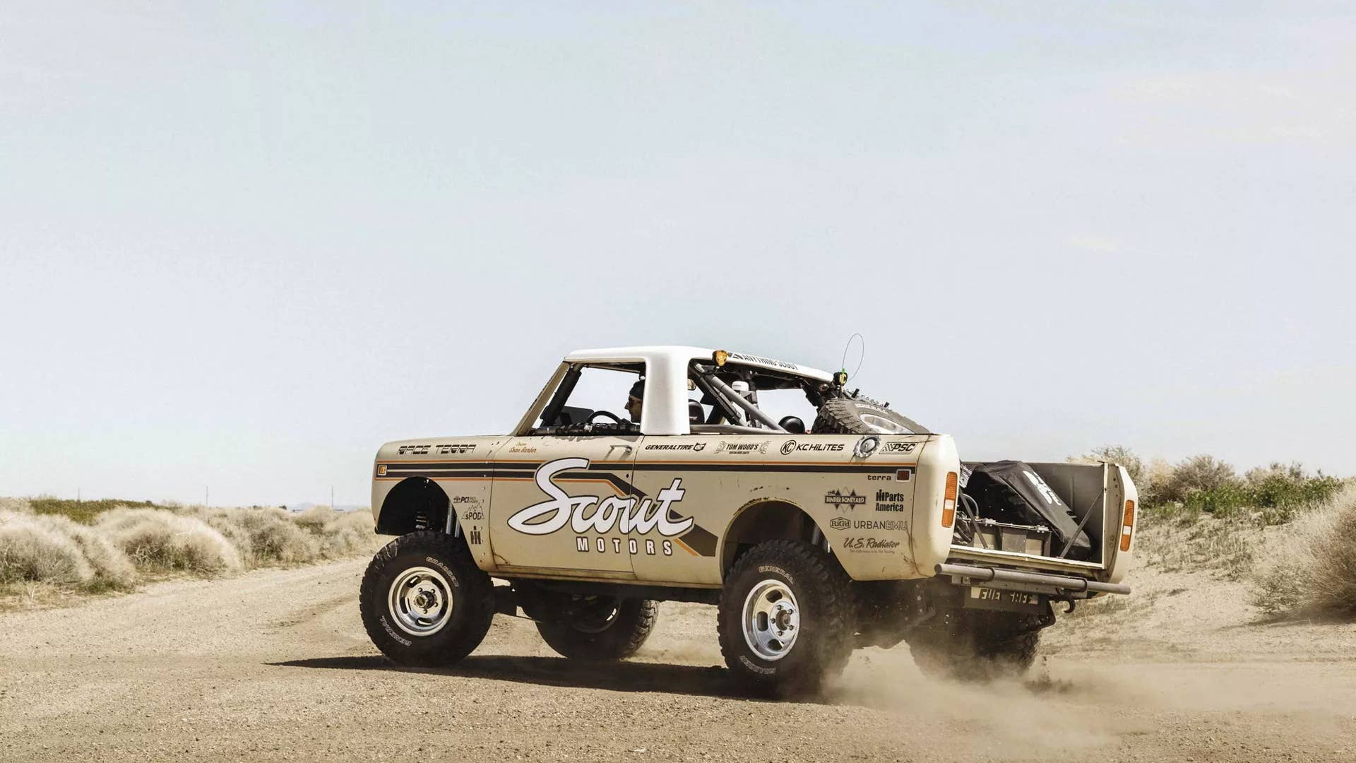 Vintage Scout returns to Baja after 41 years with factory support ...