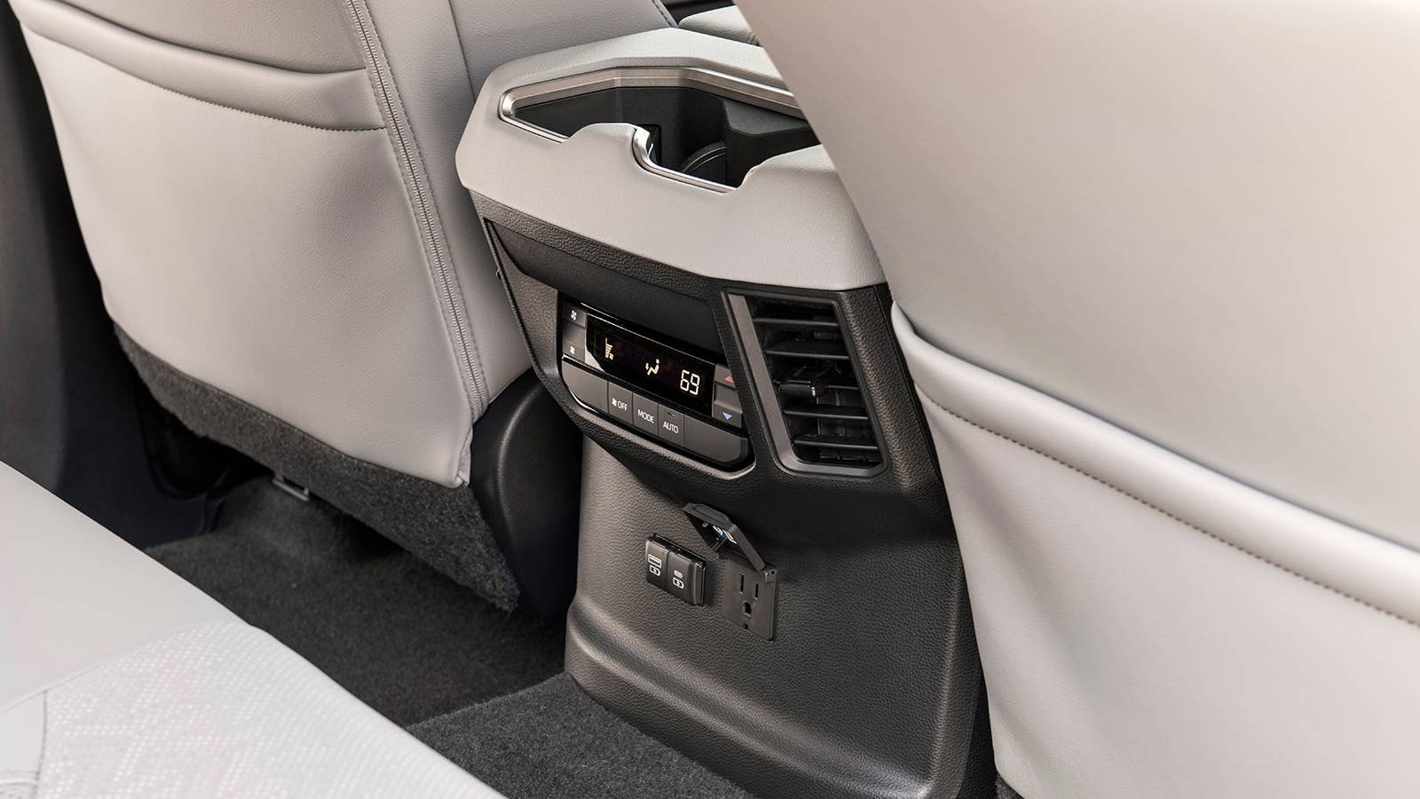 2023 Toyota Sequoia Limited