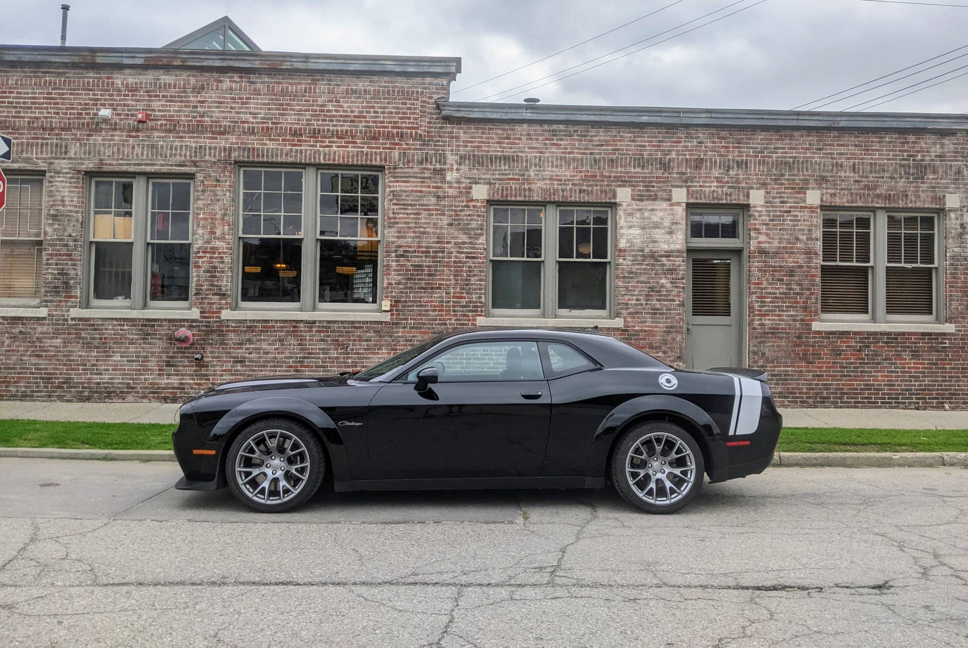 Dodge Challenger Black Ghost