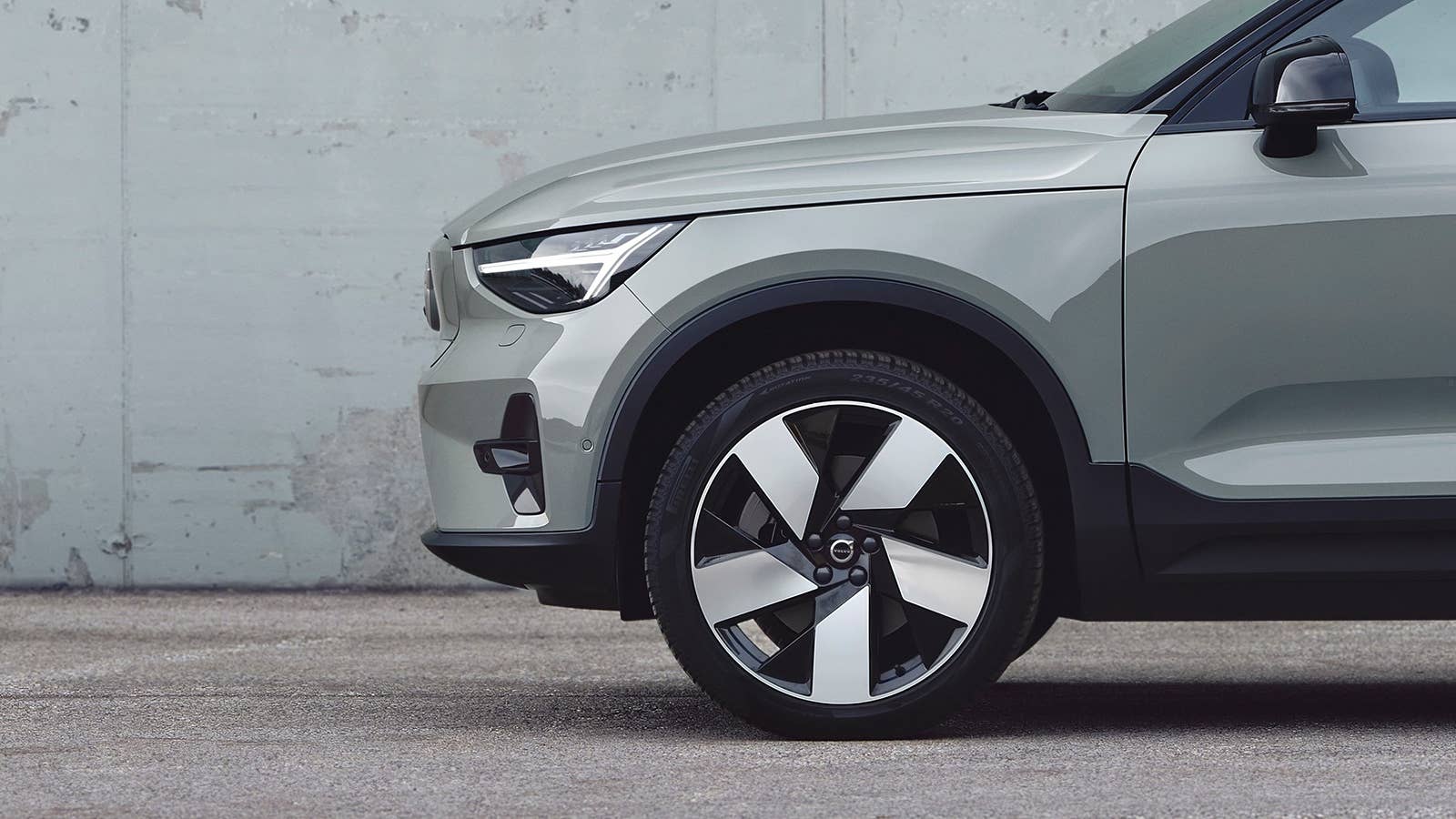 2023 Volvo XC40 Recharge