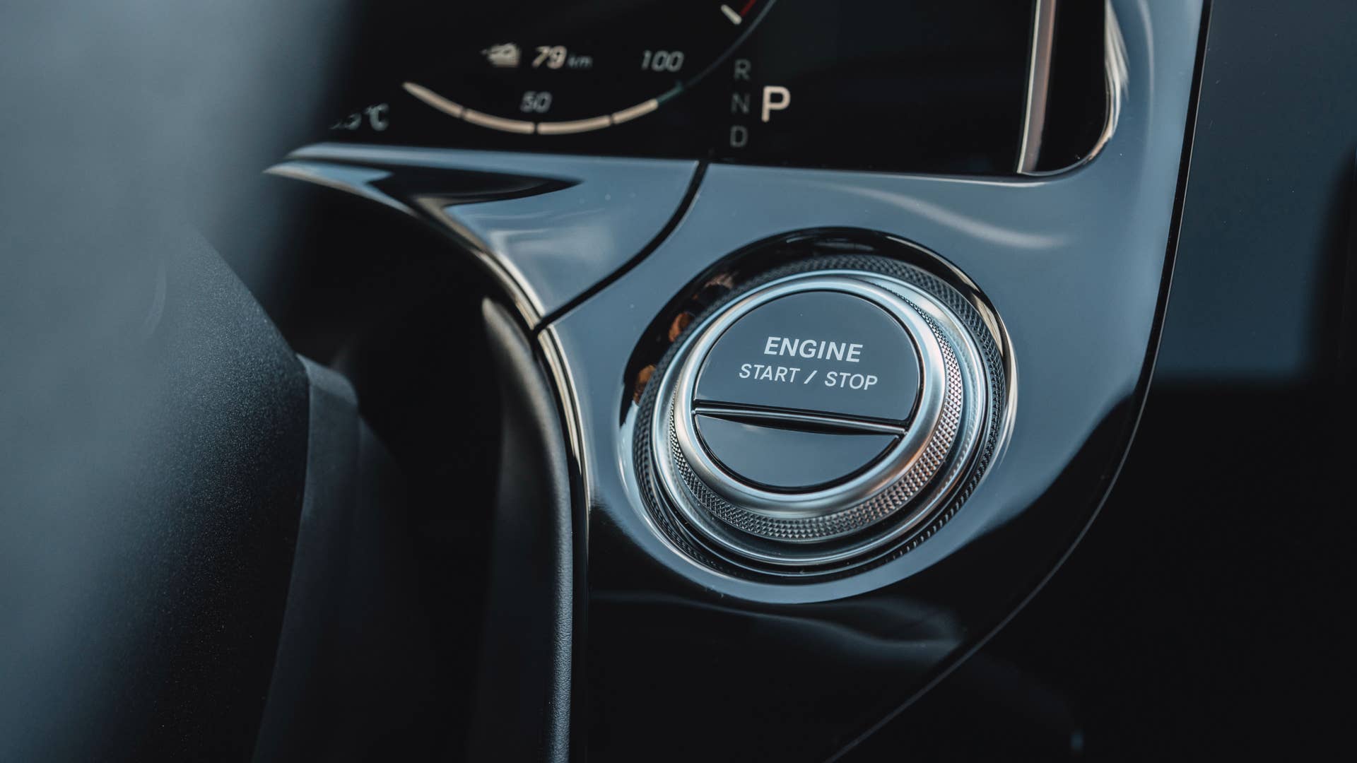 Mercedes-Benz E-Klasse T-Modell, AMG Line; Exterieur: MANUFAKTUR alpingrau; Interieur:  Nappaleder nevagrau/schwarz Mercedes-Benz E-Class Estate AMG line; exterior: MANUFACTURE alpin grey; interior: nappa leather neva grey/black