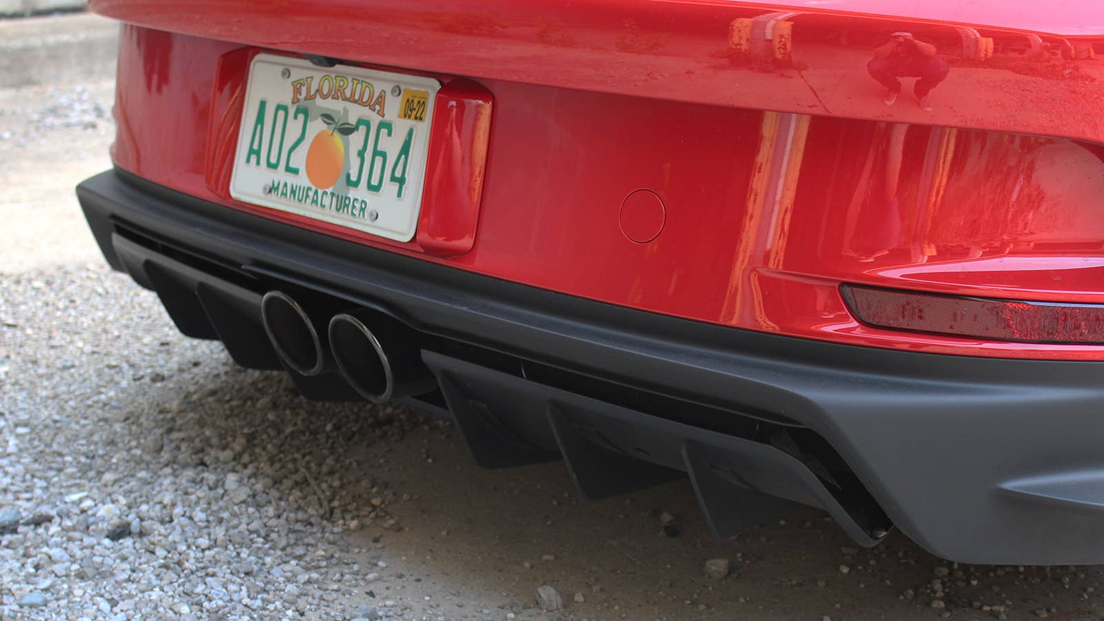 2022 Porsche 911 GT3 exhaust and diffuser