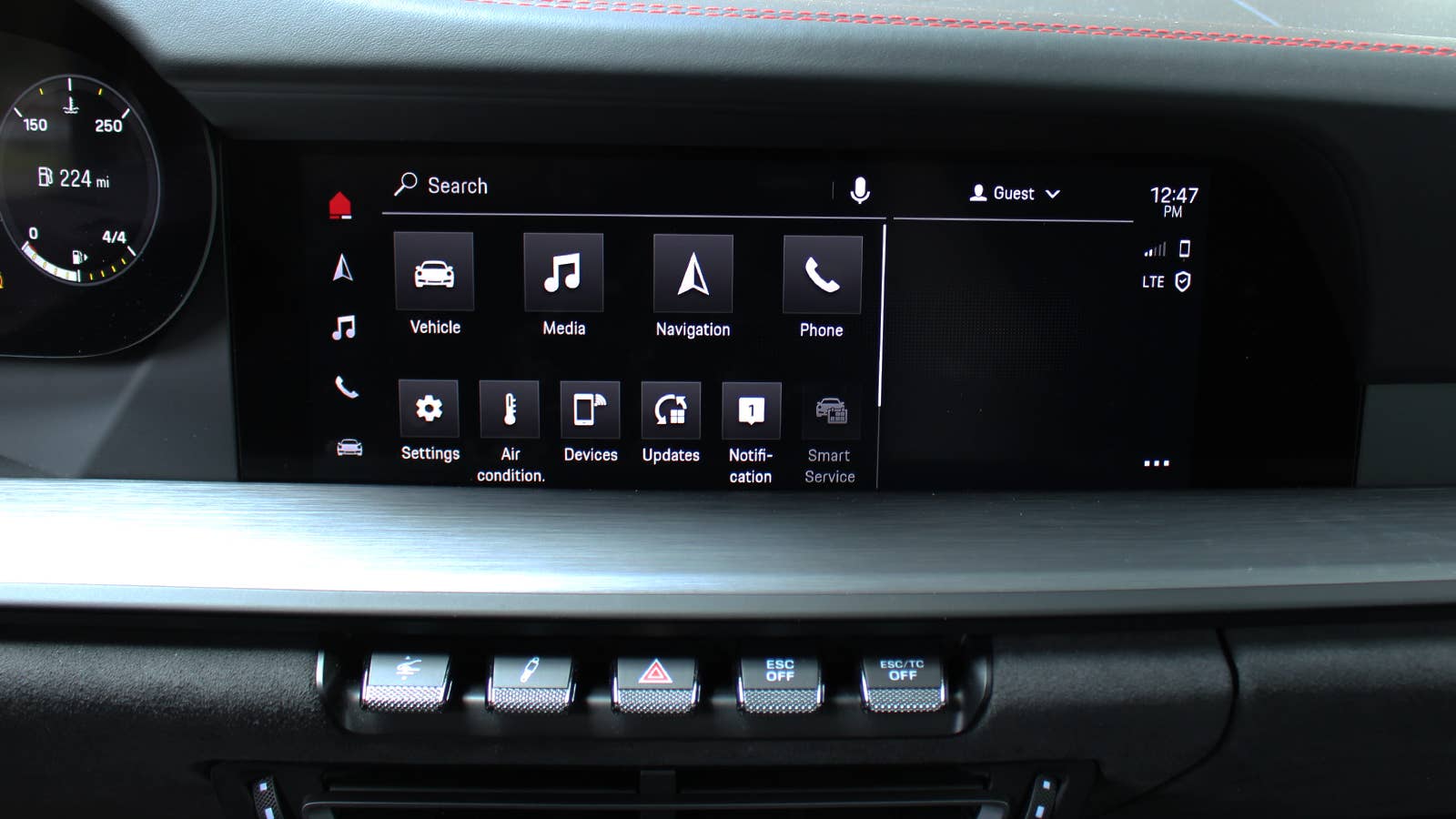 2022 Porsche 911 GT3 infotainment screen