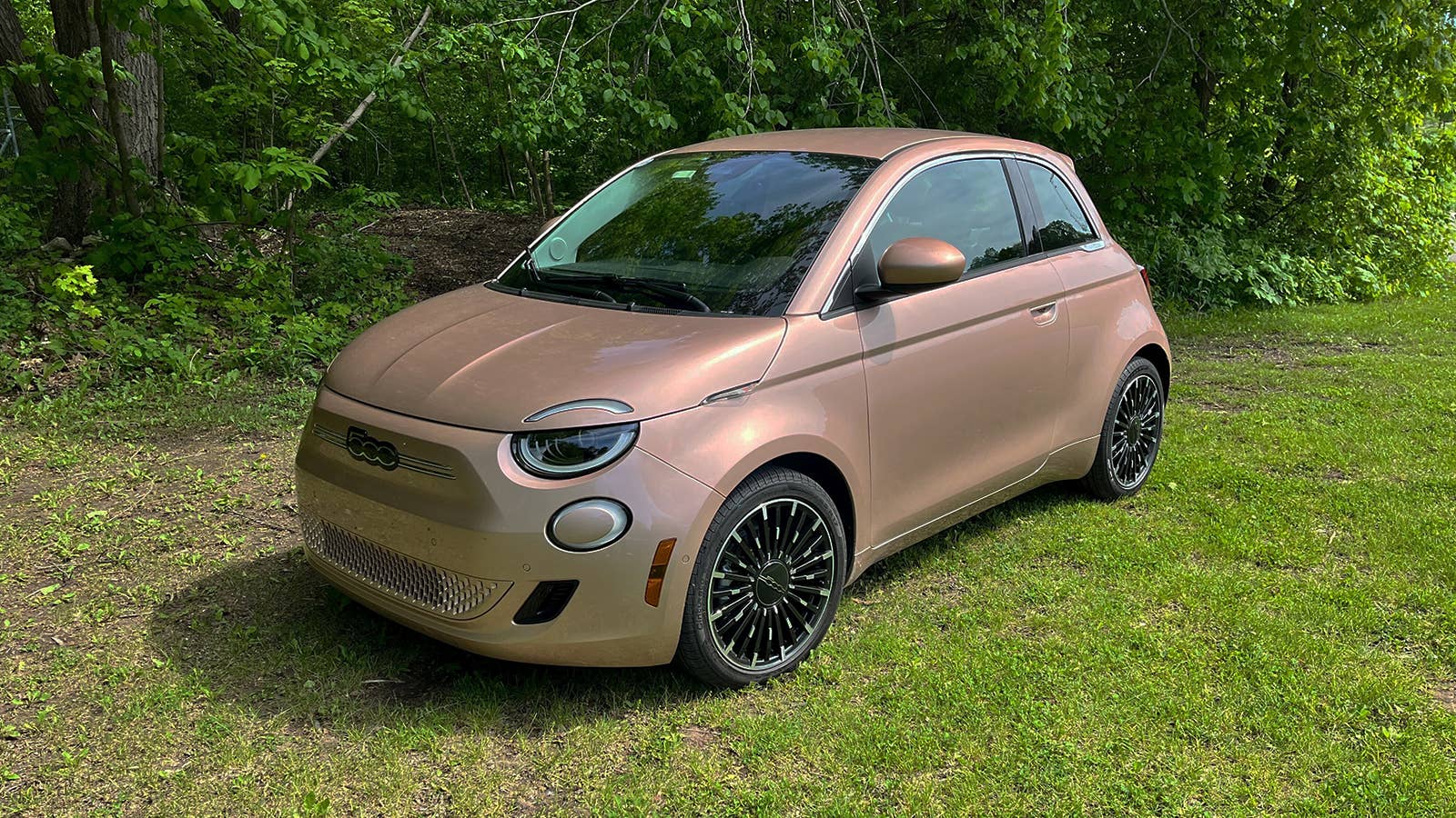 2024 Fiat 500e Inspired by Beauty