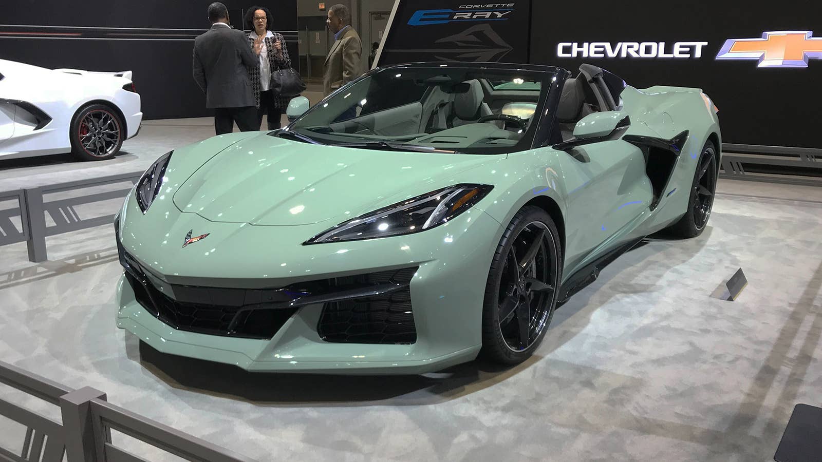 2024 Chevy Corvette E-Ray convertible