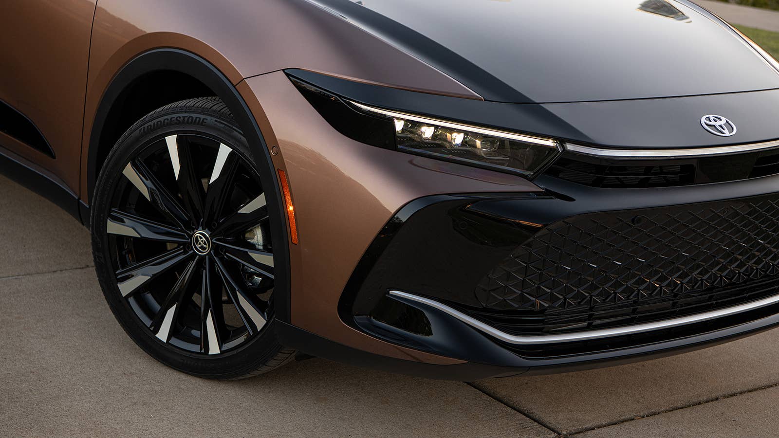 2023 Toyota Crown Platinum