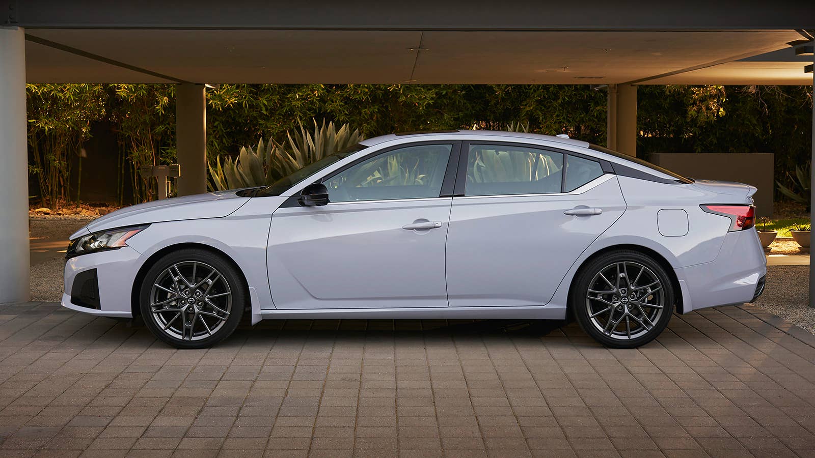 2023 ALTIMA