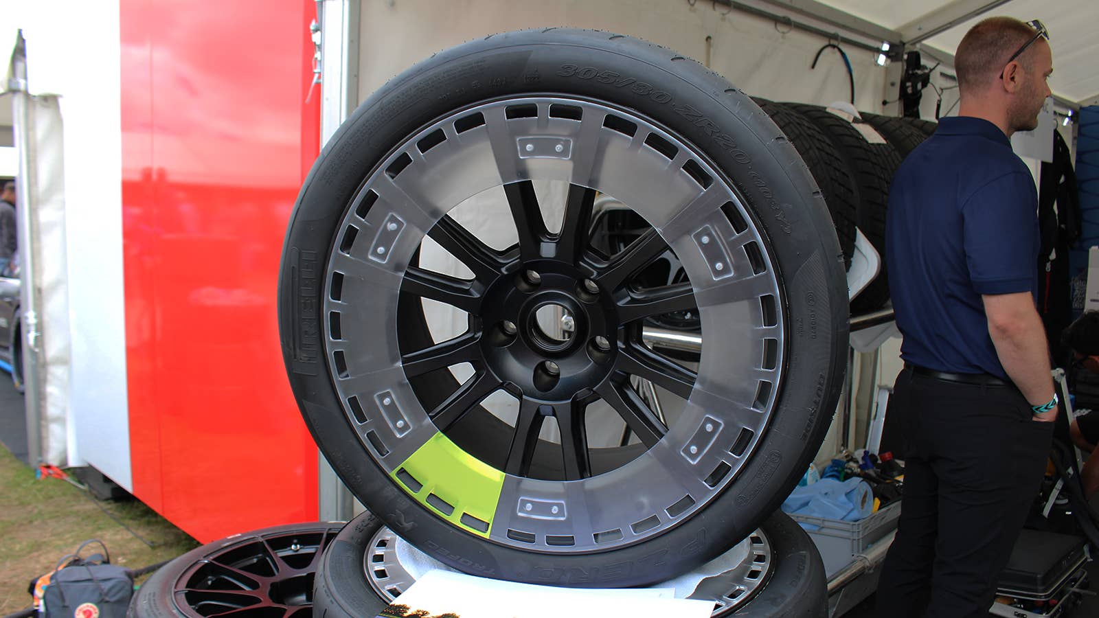Ford Supervan 4 wheel
