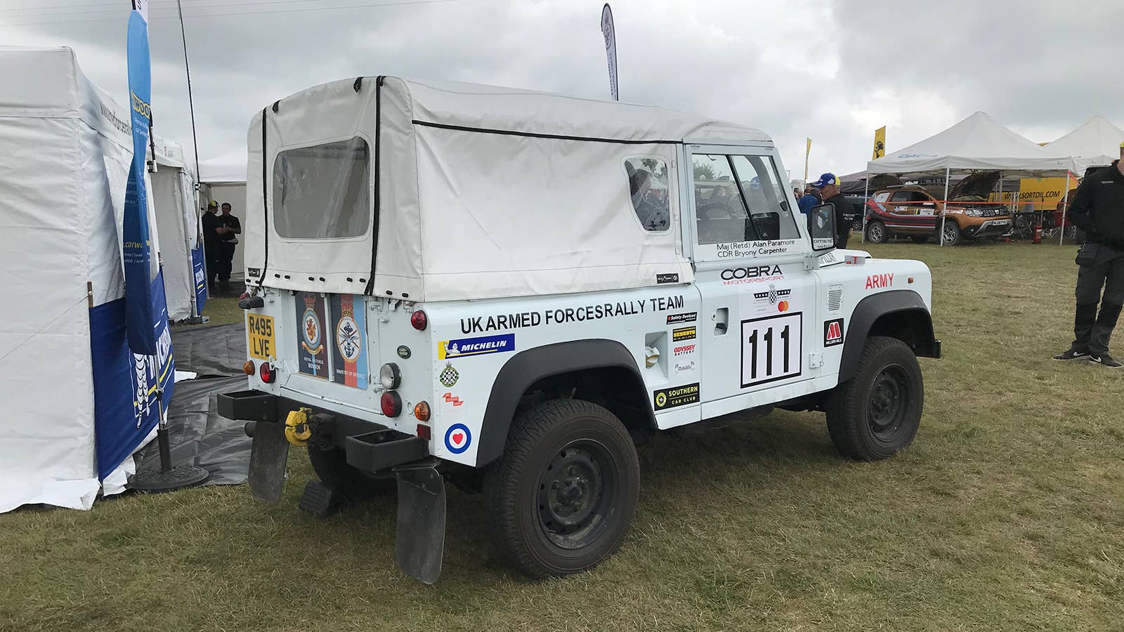 Land Rover Defender