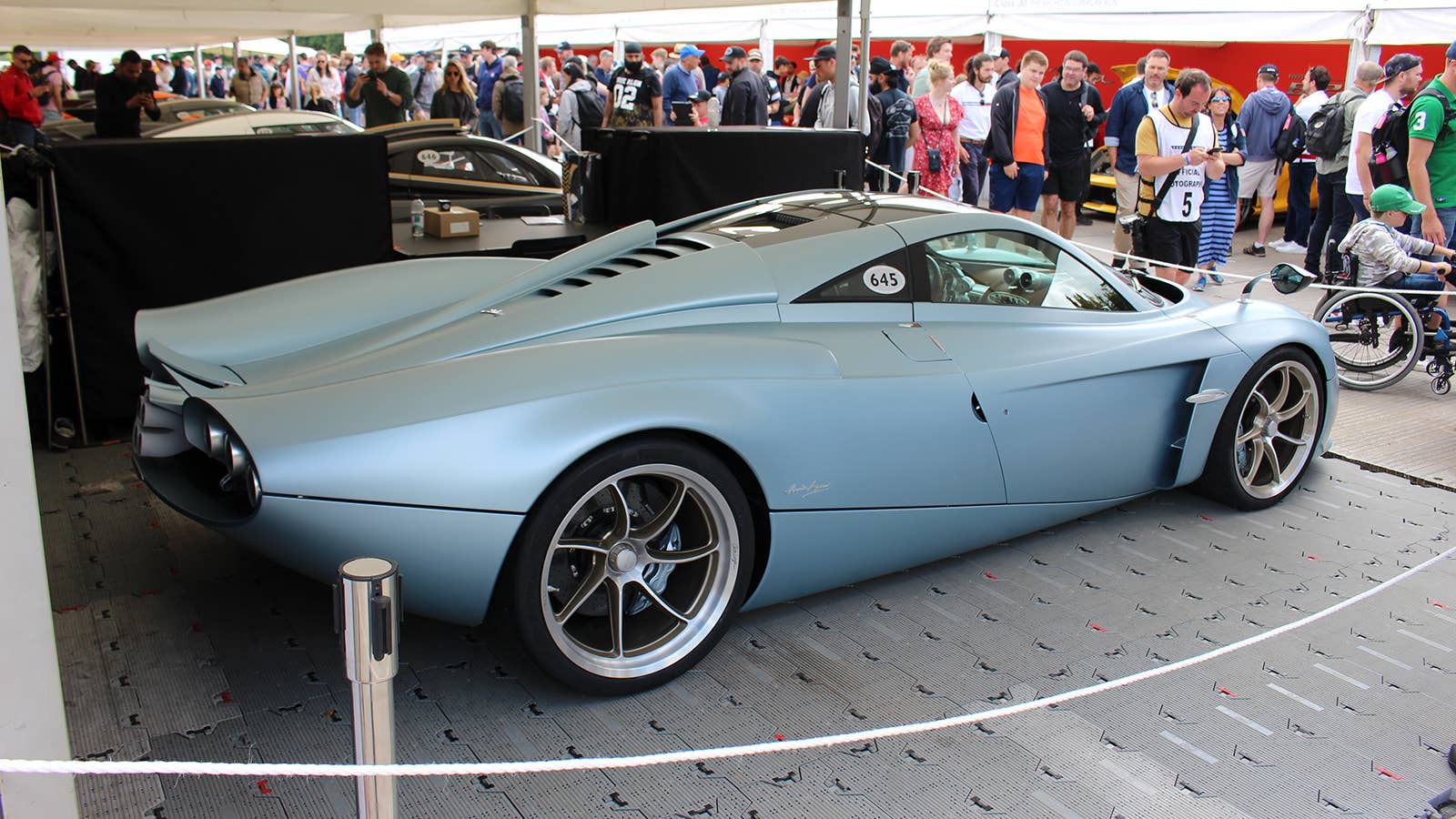 Pagani Huayra Codalunga