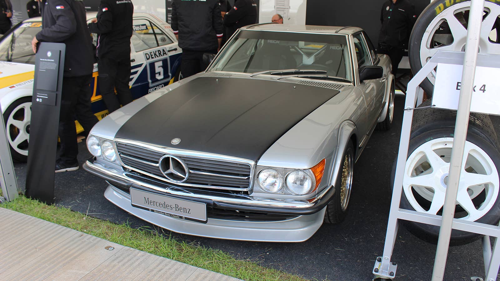 Mercedes-Benz 500SL