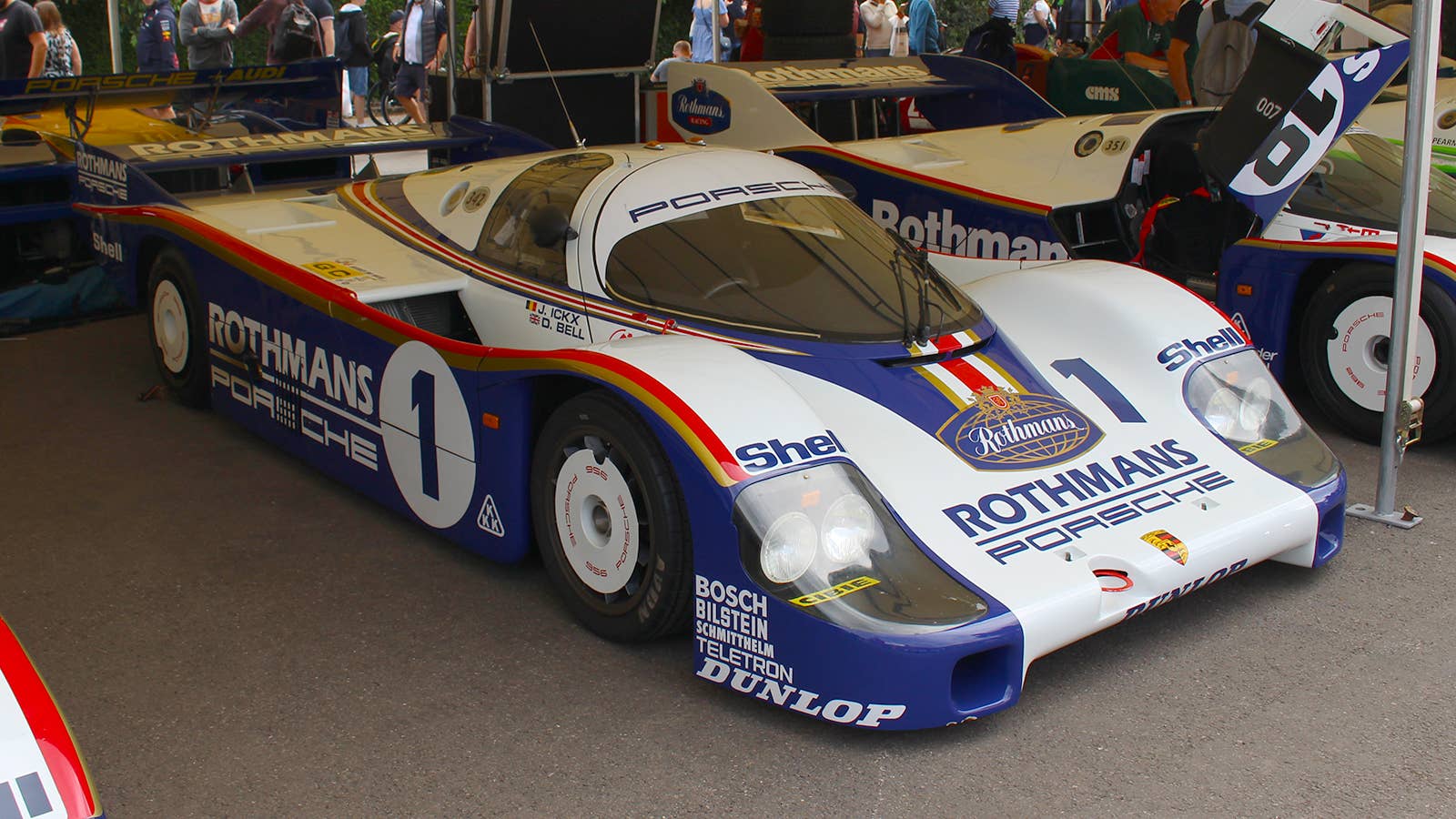 Porsche 956
