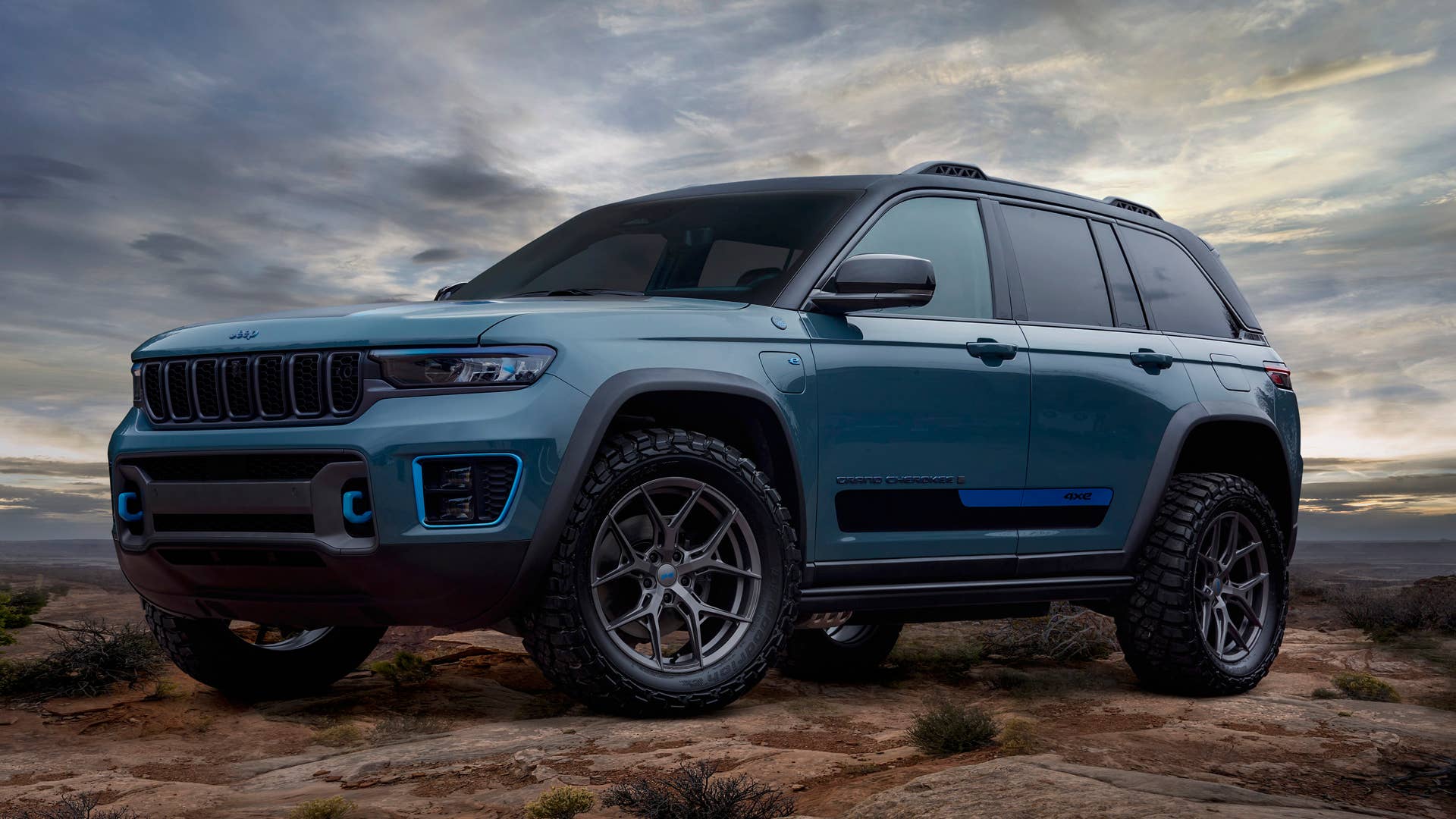 Jeep® Grand Cherokee Trailhawk PHEV Concept