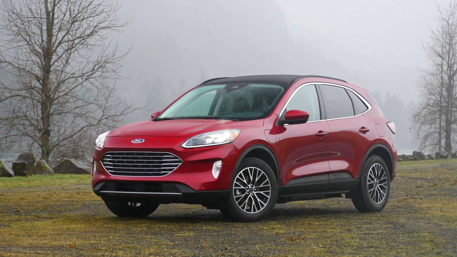 2021 Ford Escape Titanium PHEV front three quarter
