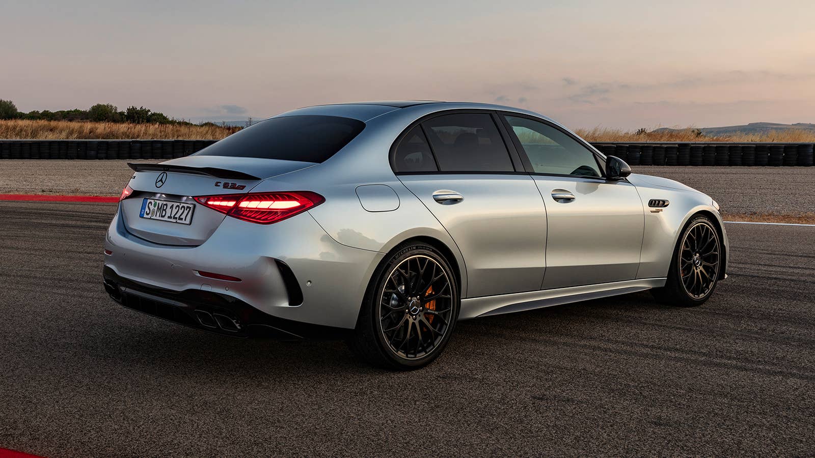 2024 Mercedes-AMG C 63 S E Performance