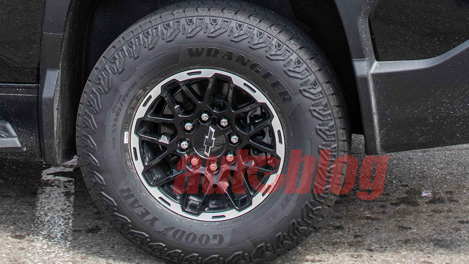 Chevrolet Silverado EV Trail Boss prototype