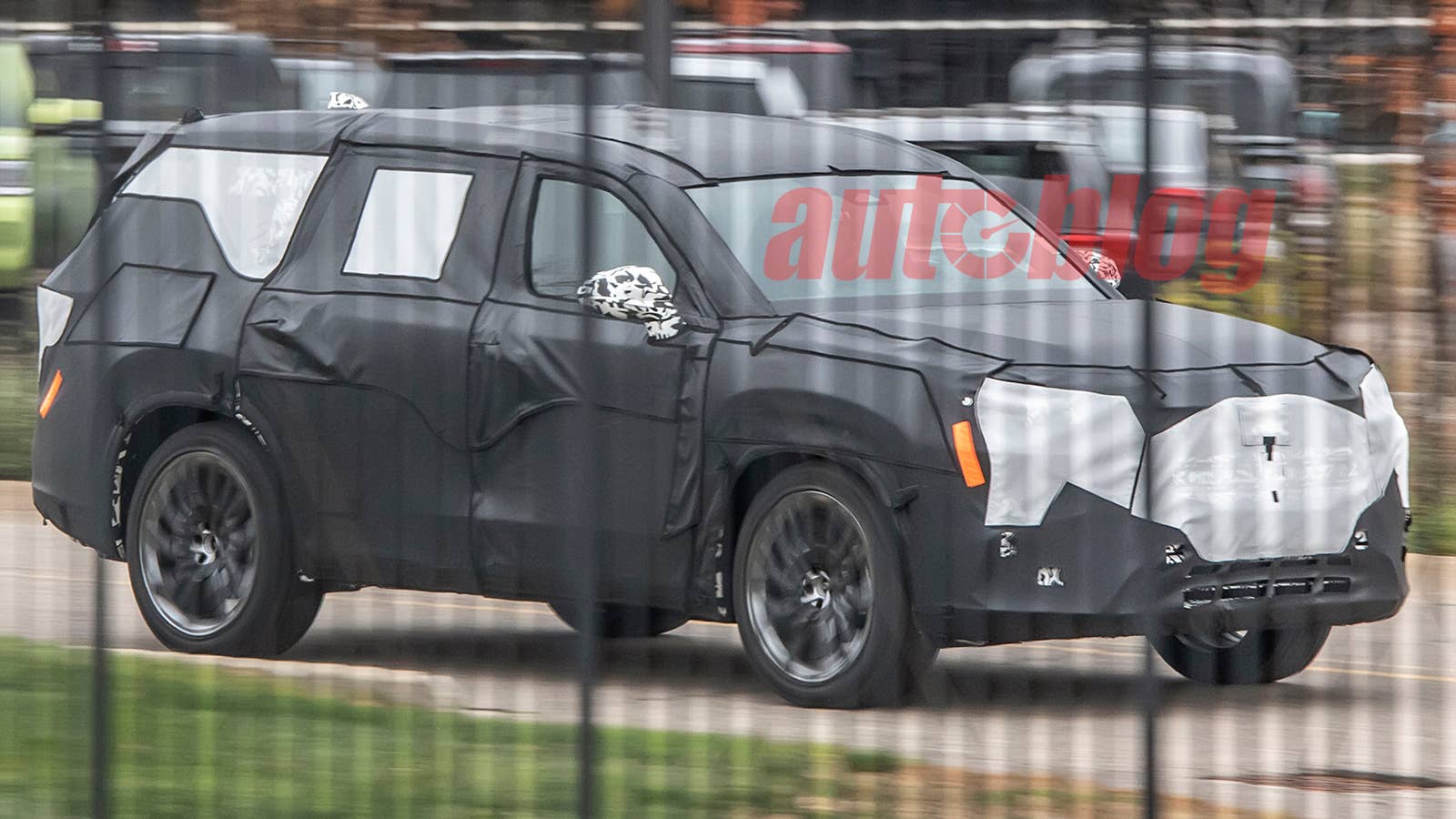 Toyota Grand Highlander prototype