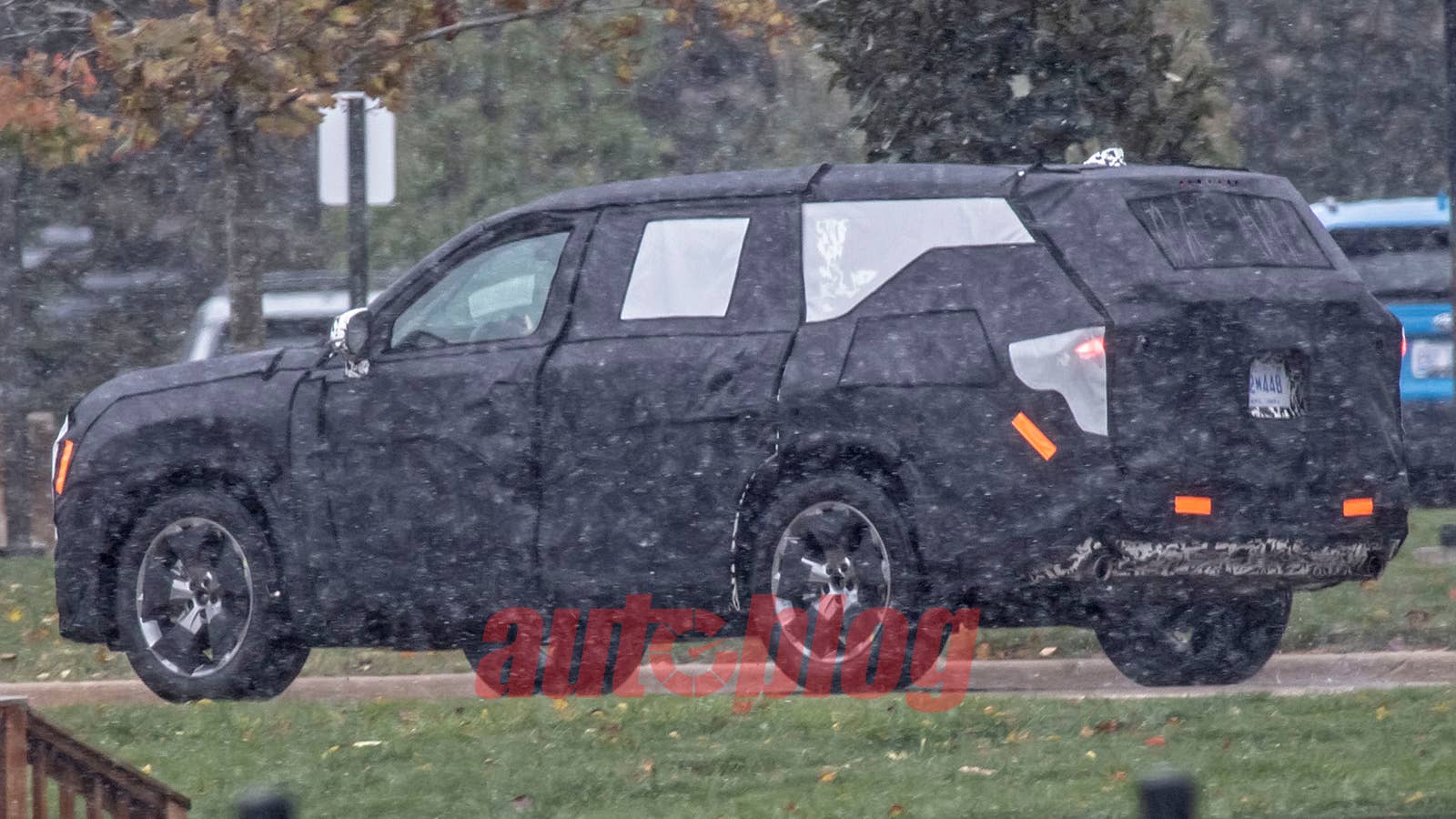 Toyota Grand Highlander prototype