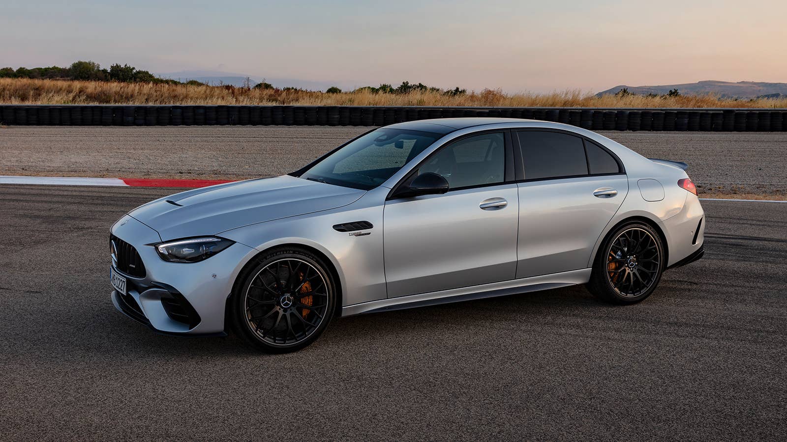 2024 Mercedes-AMG C 63 S E Performance