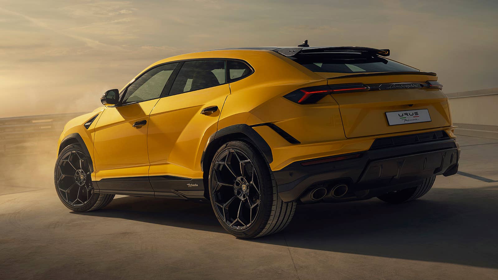 2023 Lamborghini Urus Performante