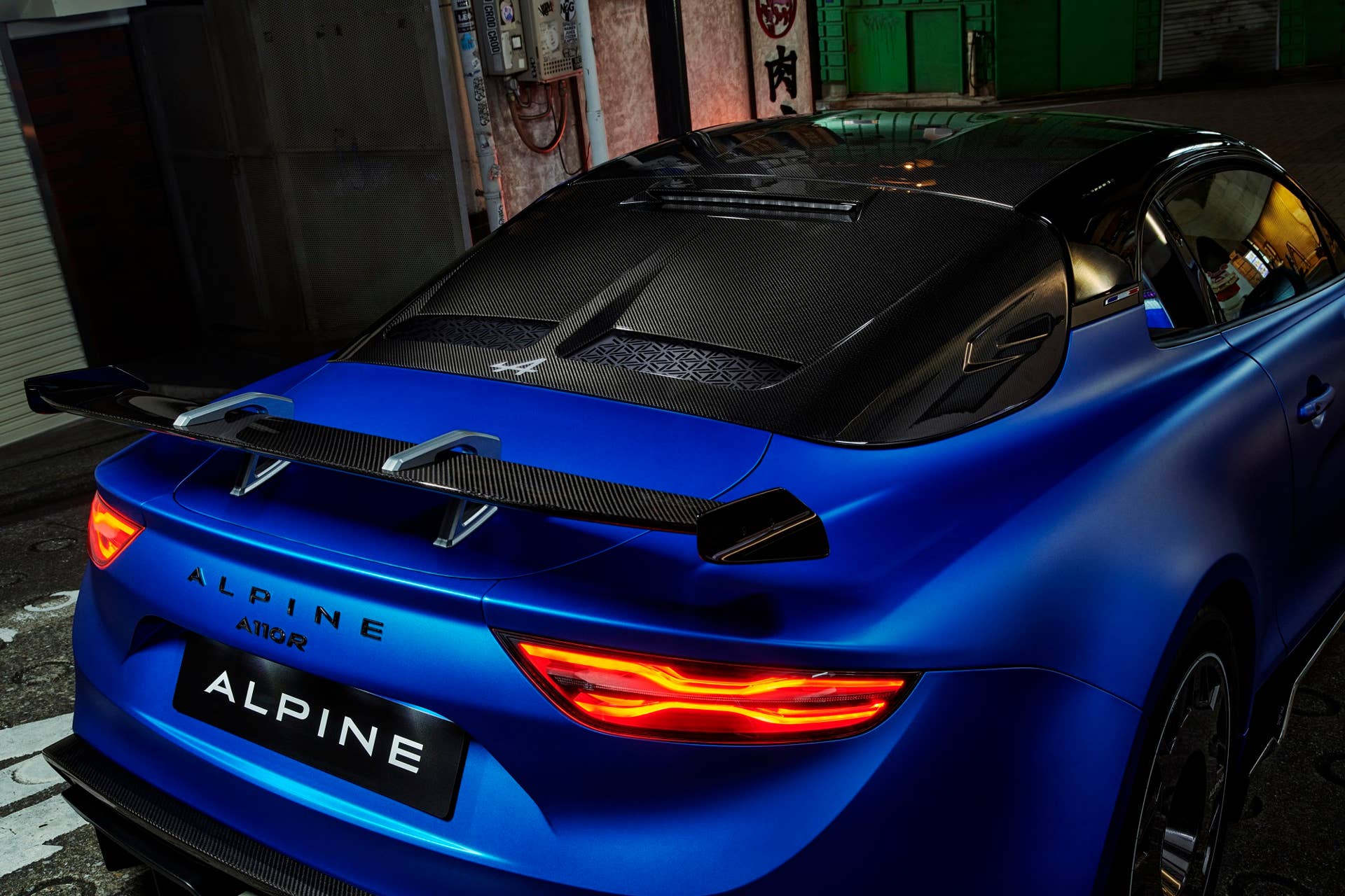 Alpine talking to AutoNation U.S. dealerships for sales and service ...