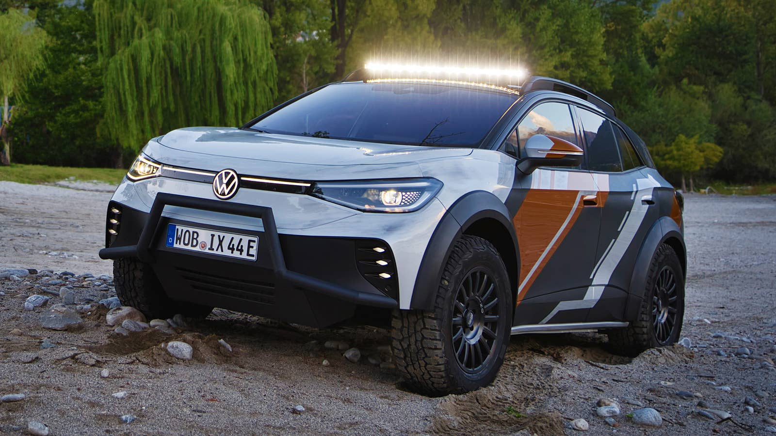 VW shows ID.4 and ID.5 concepts for the street and beyond - Autoblog
