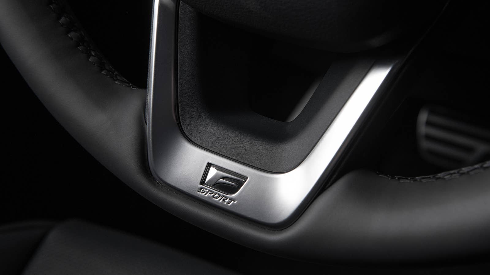 2024 Lexus TX 500h F-Sport