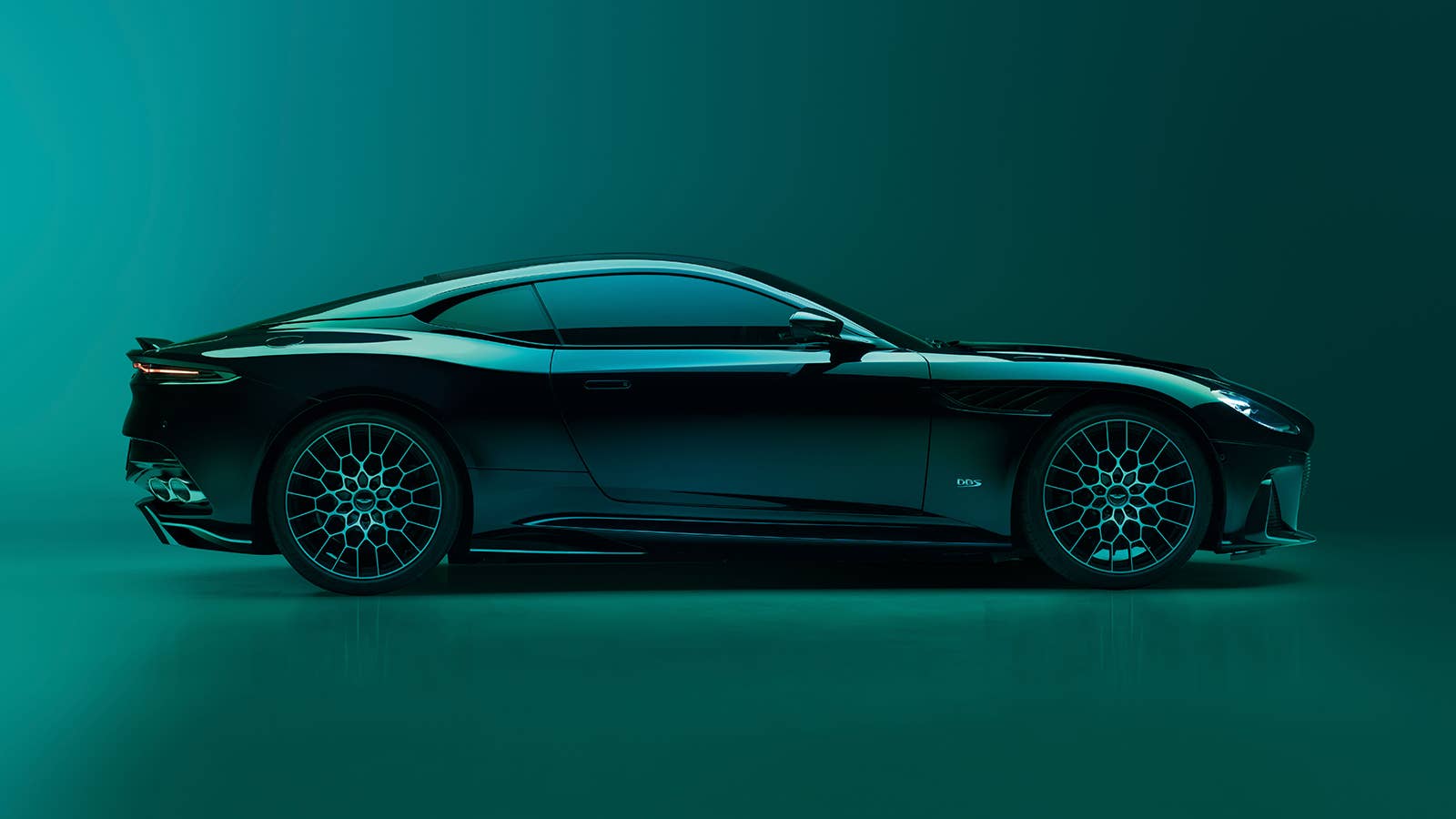 Aston Martin DBS 770 Ultimate