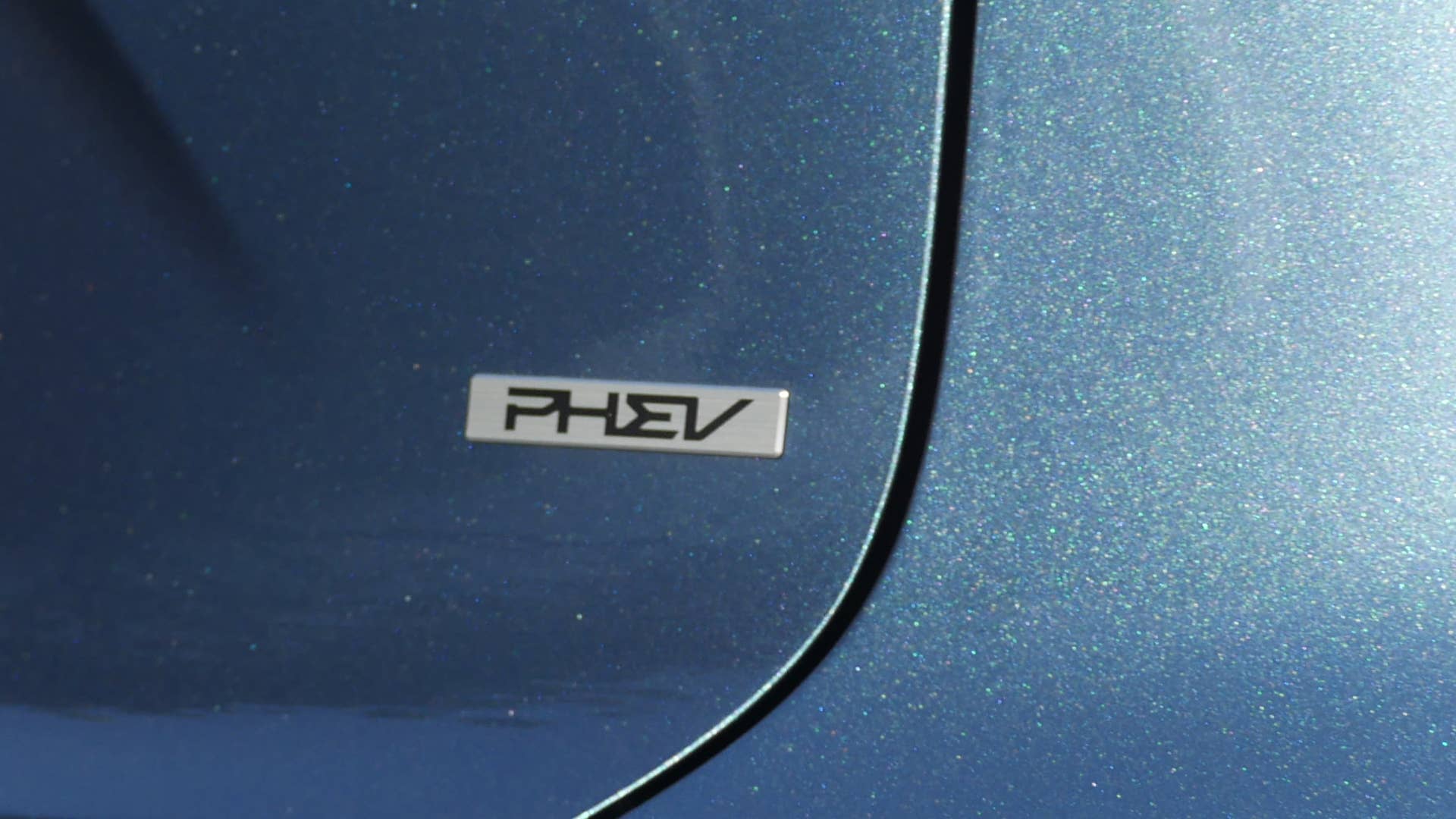 2023 Kia Niro PHEV badge