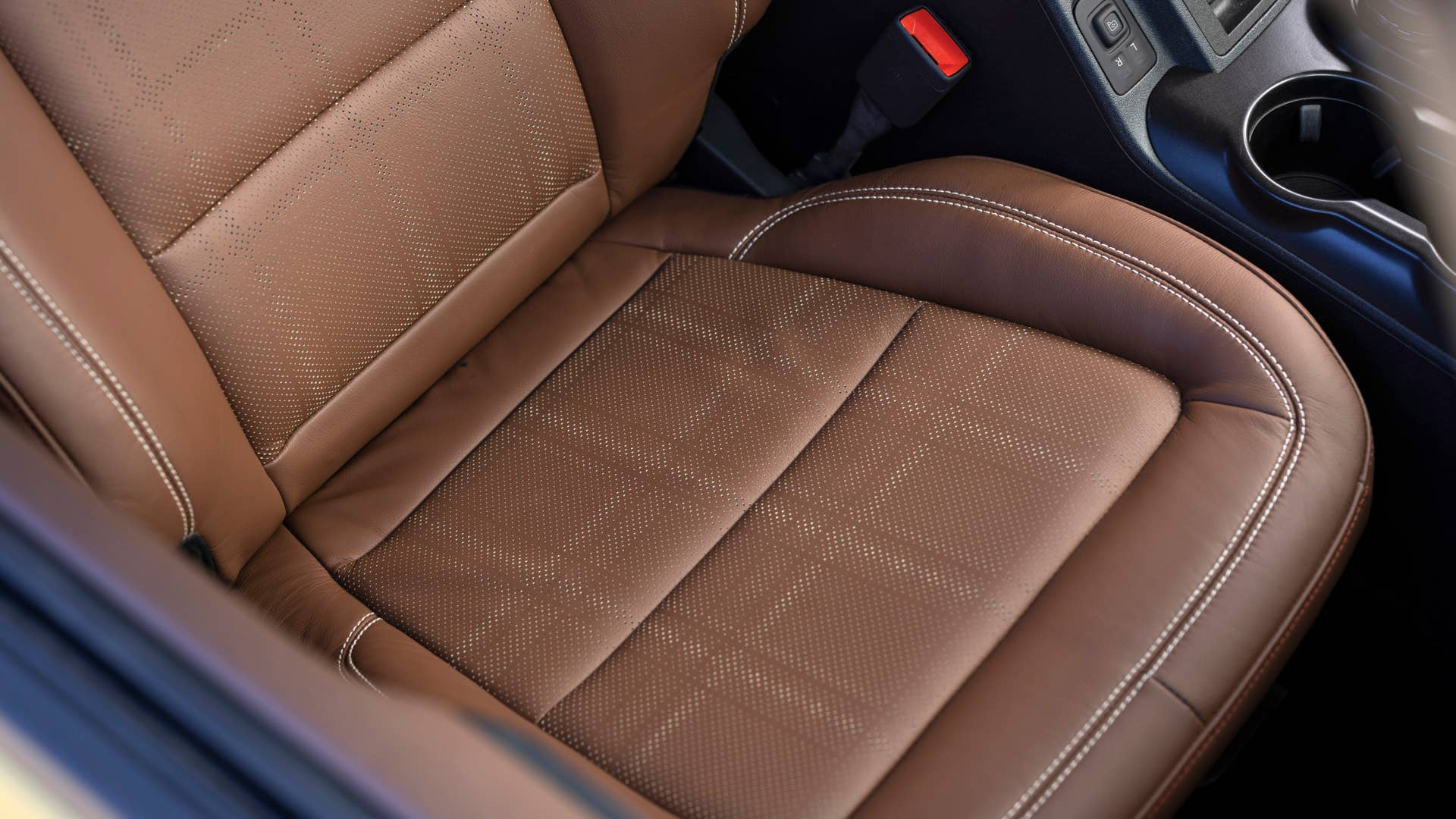 Bronco Heritage Limited Edition available winter 2023.  Limited availability. Preproduction models shown.  Always consult the Owner’s Manual before off-road driving, know your terrain and trail difficulty, and use appropriate safety gear.