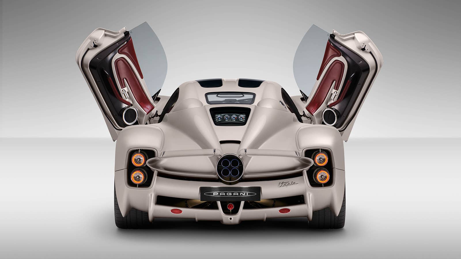Pagani Utopia