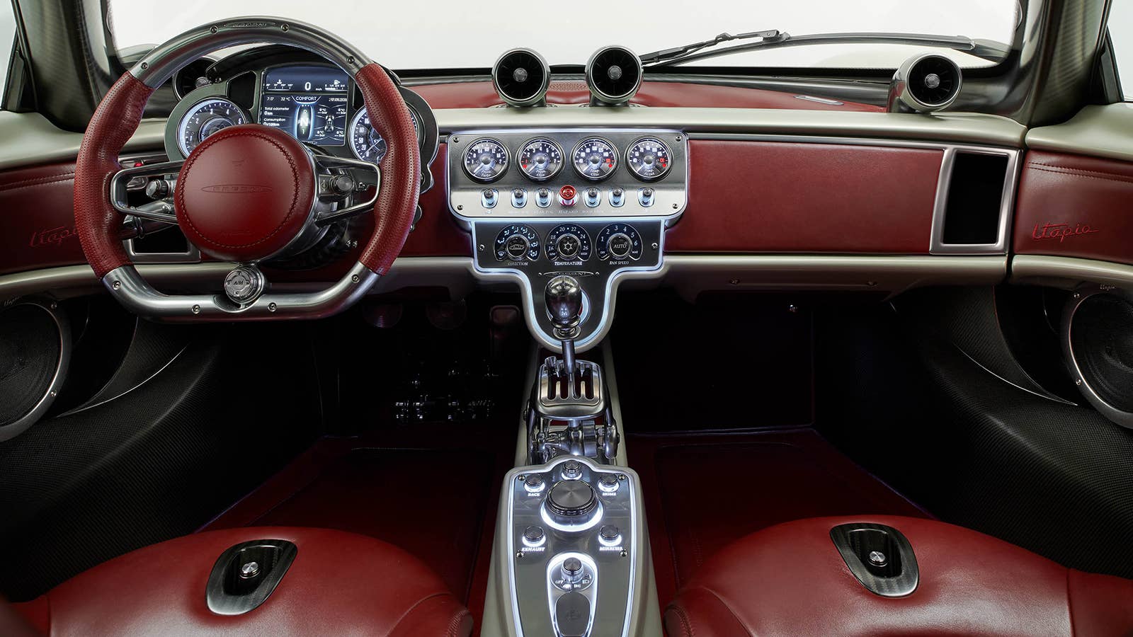 Pagani Utopia