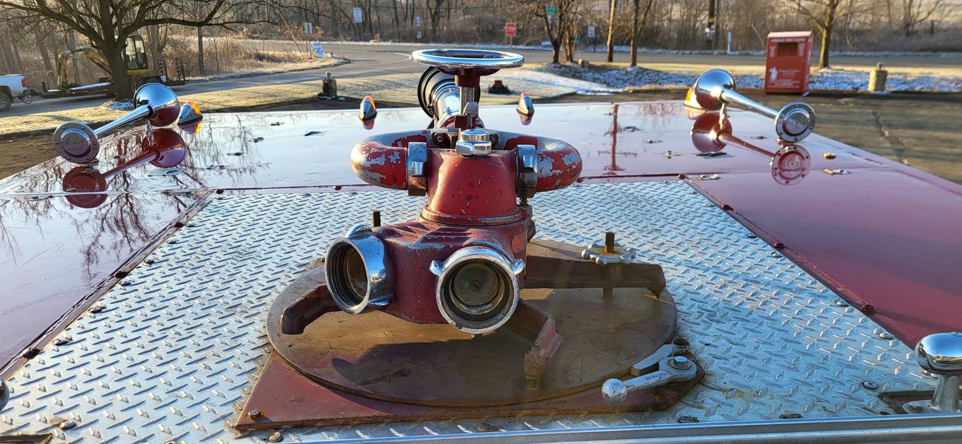 Cyclone Fire Engine Test your HOA's patience with this 1986 E-One Cyclone fire truck - Autoblog