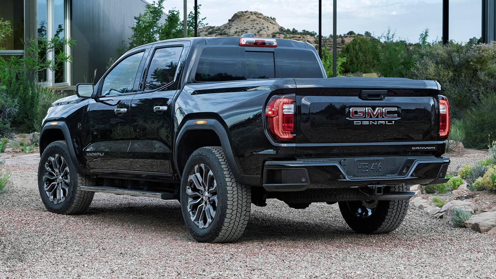 2023 GMC Canyon Denali