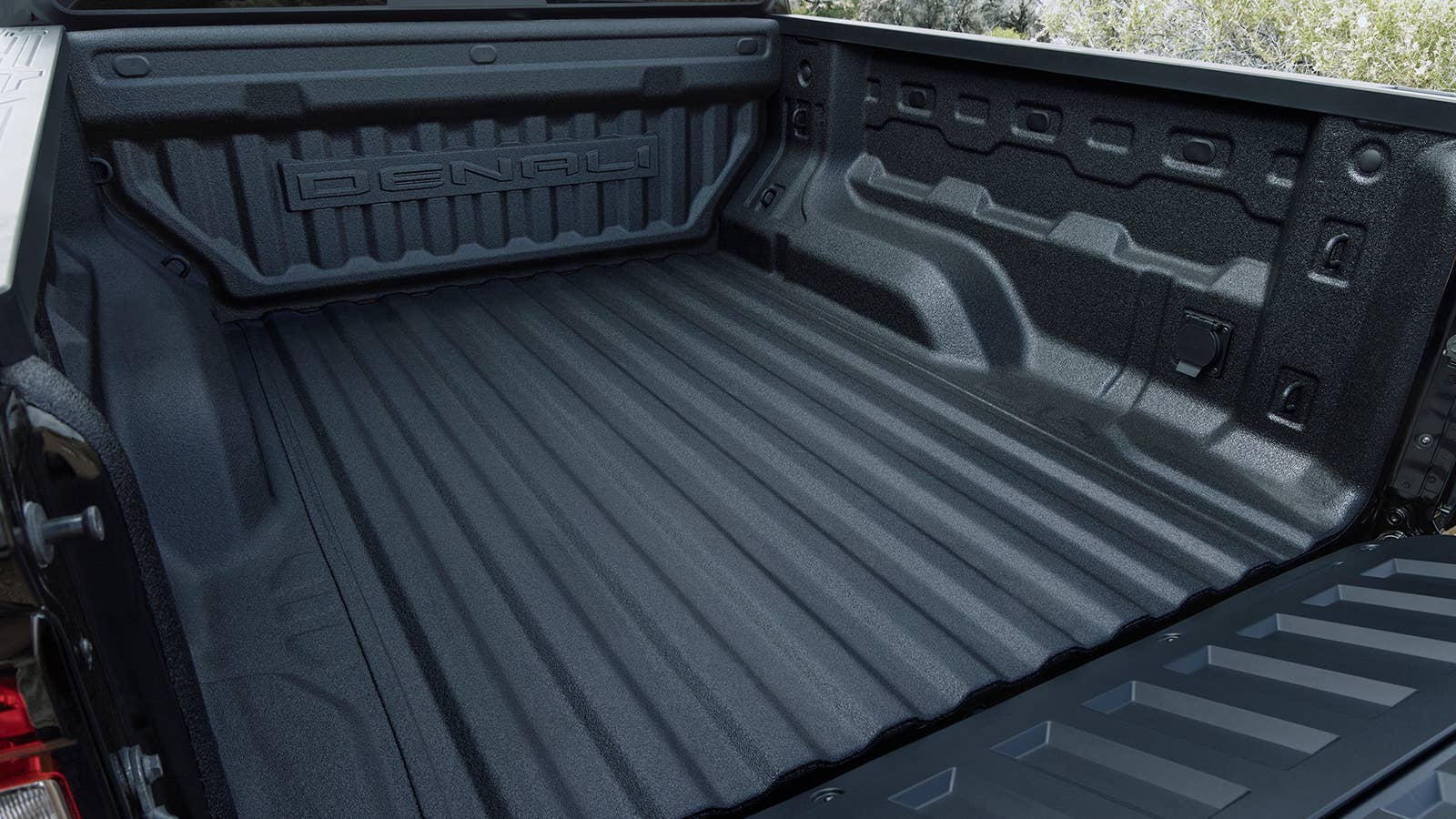 2023 GMC Canyon Denali