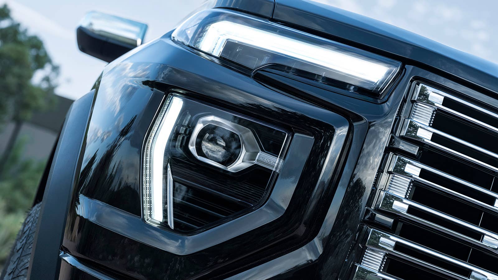 2023 GMC Canyon Denali