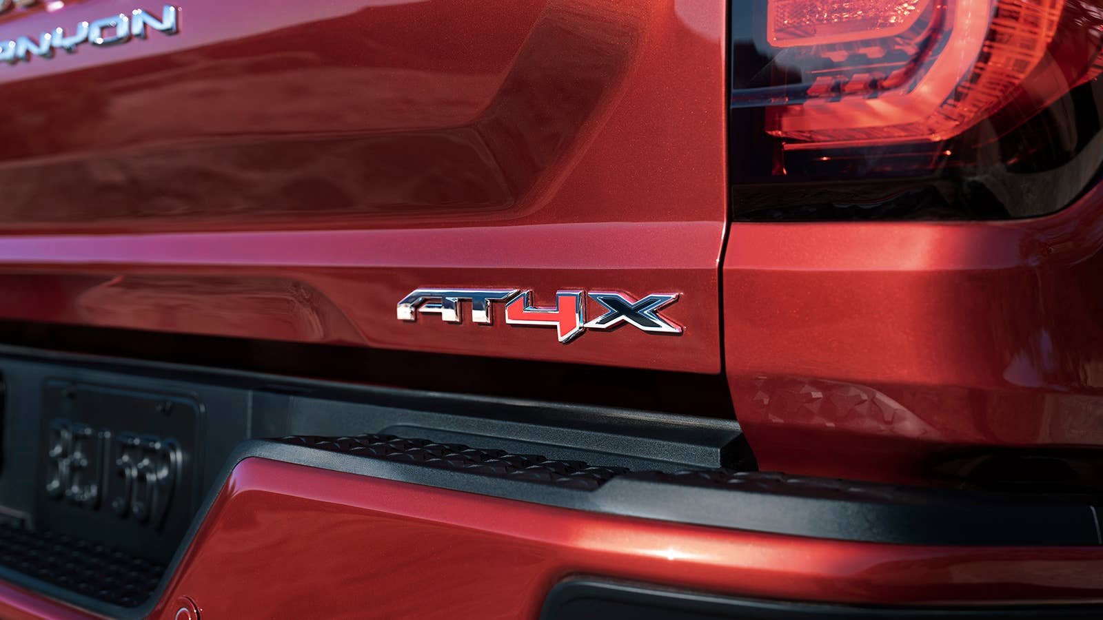 2023 GMC Canyon AT4X Edition 1