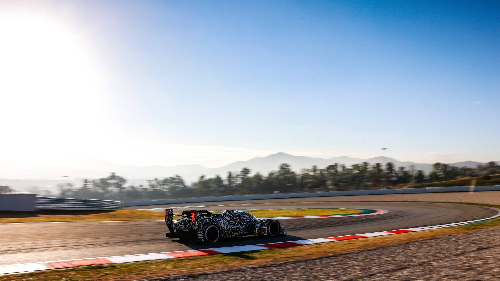 Porsche LMDh, Barcelona (E) Test