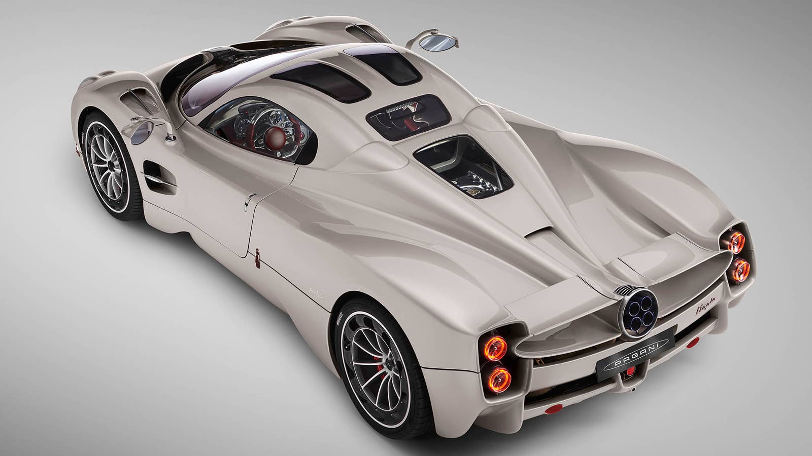 Pagani Utopia