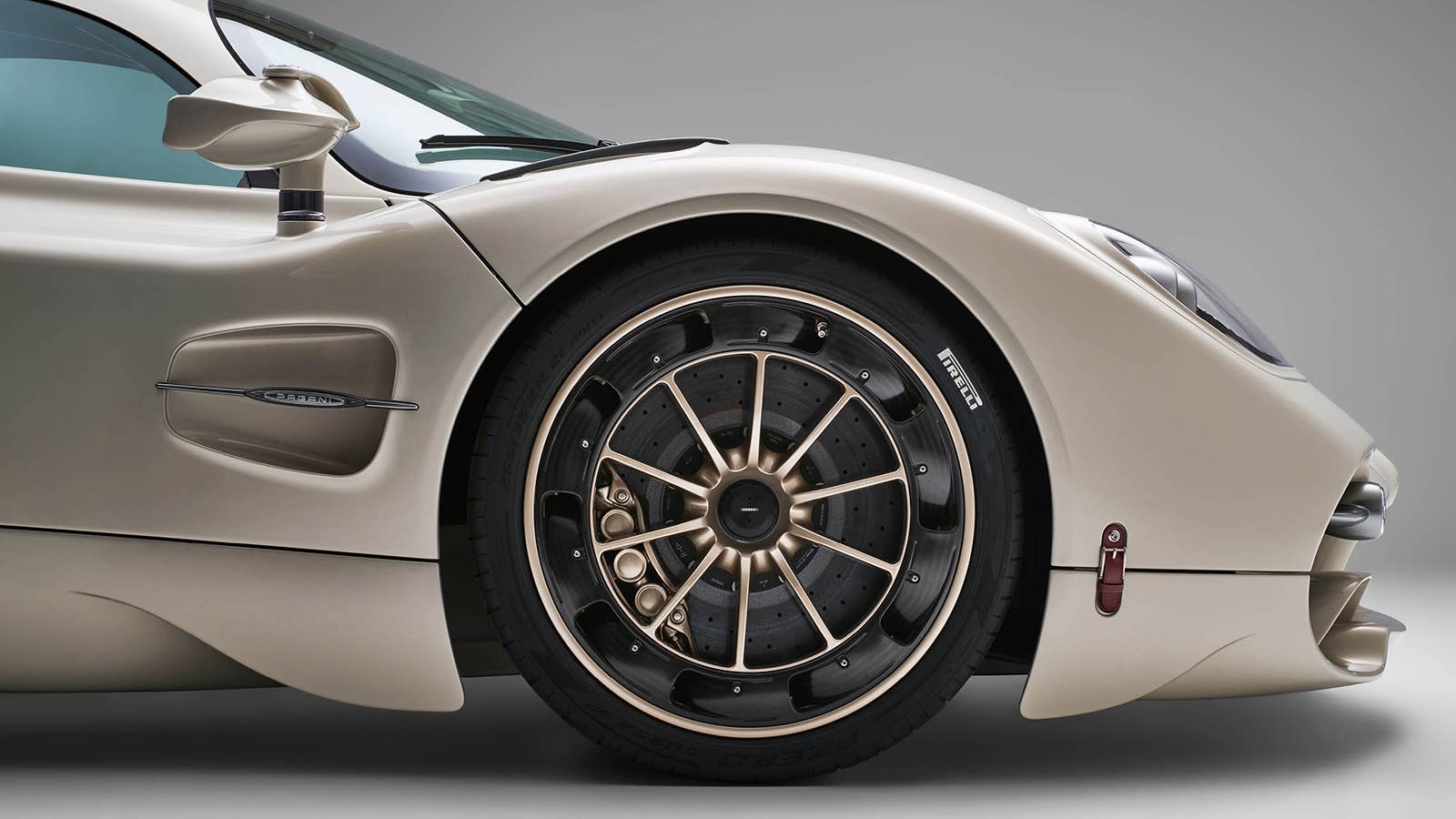 Pagani Utopia
