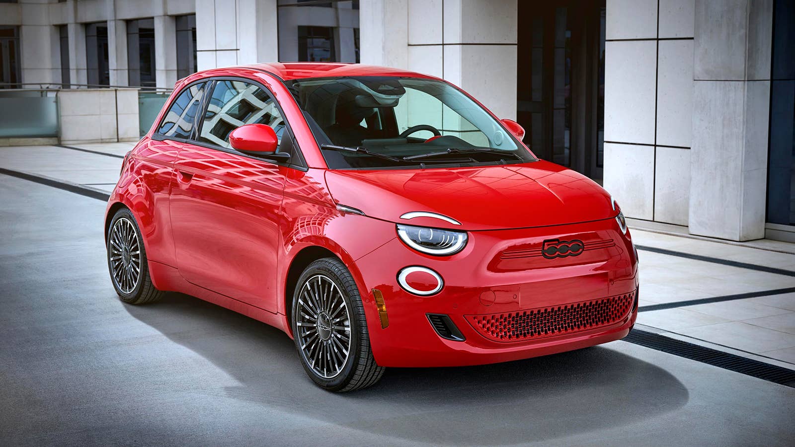 2024 FIAT 500e RED