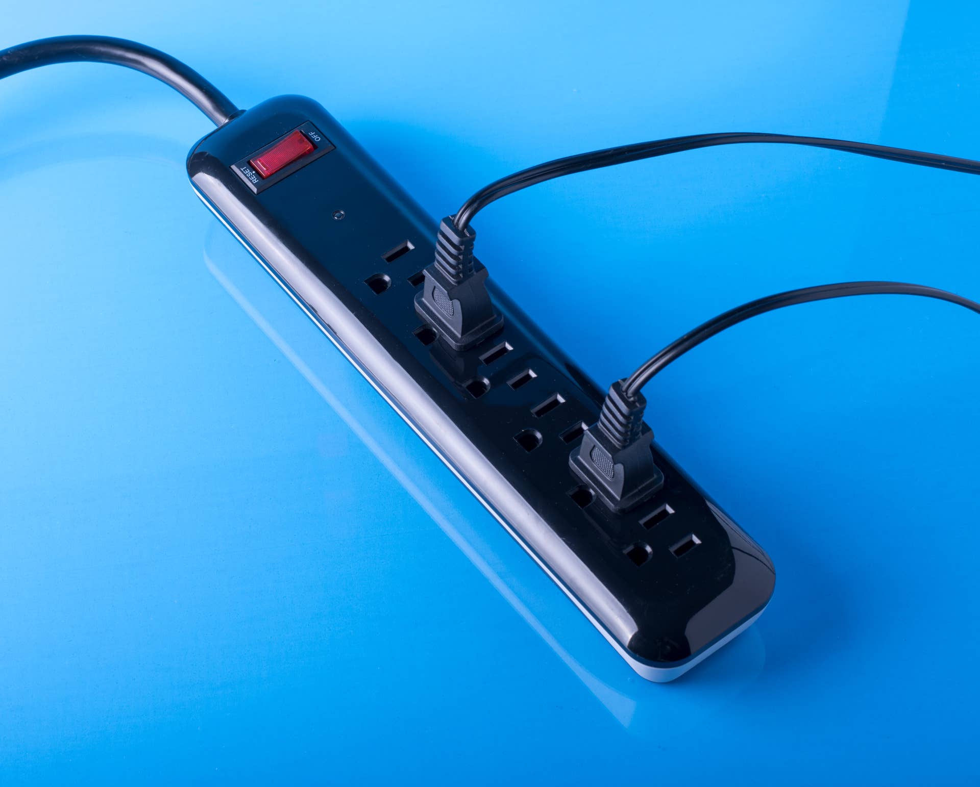 Surge Protector with two plugs