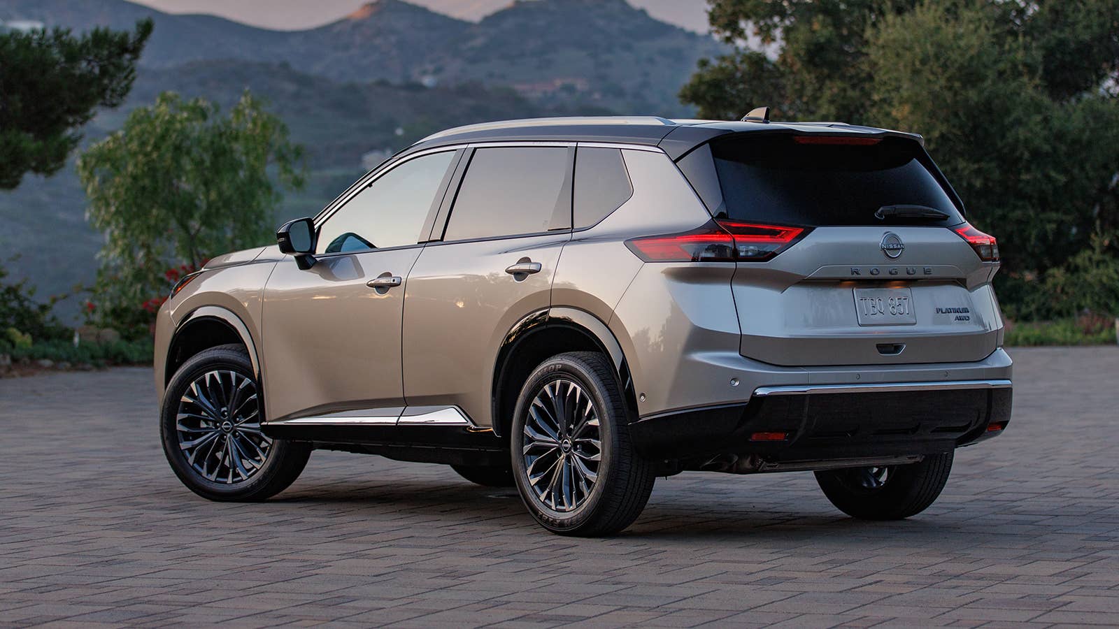 2024 Nissan Rogue