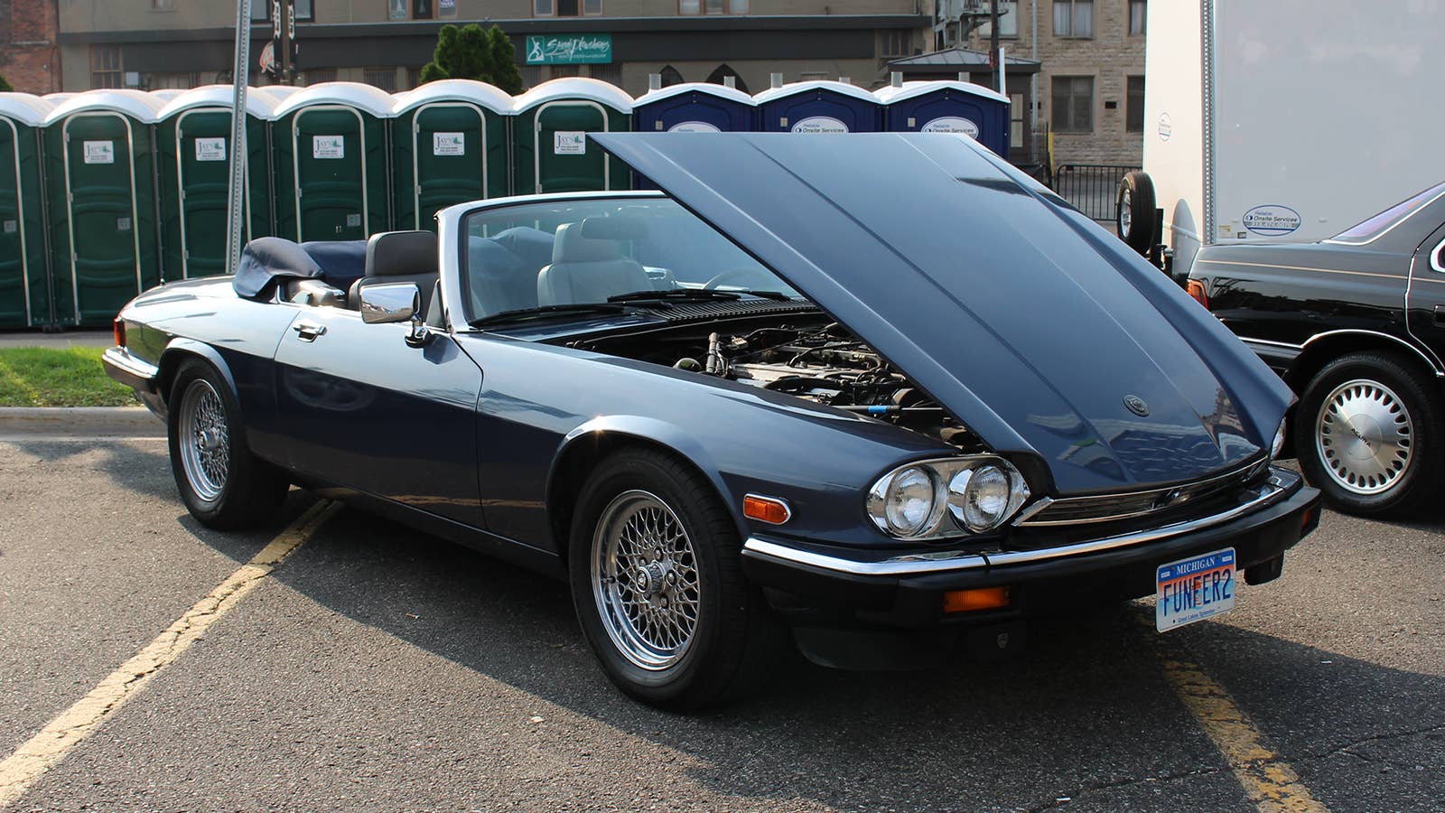 Jaguar XJ-S