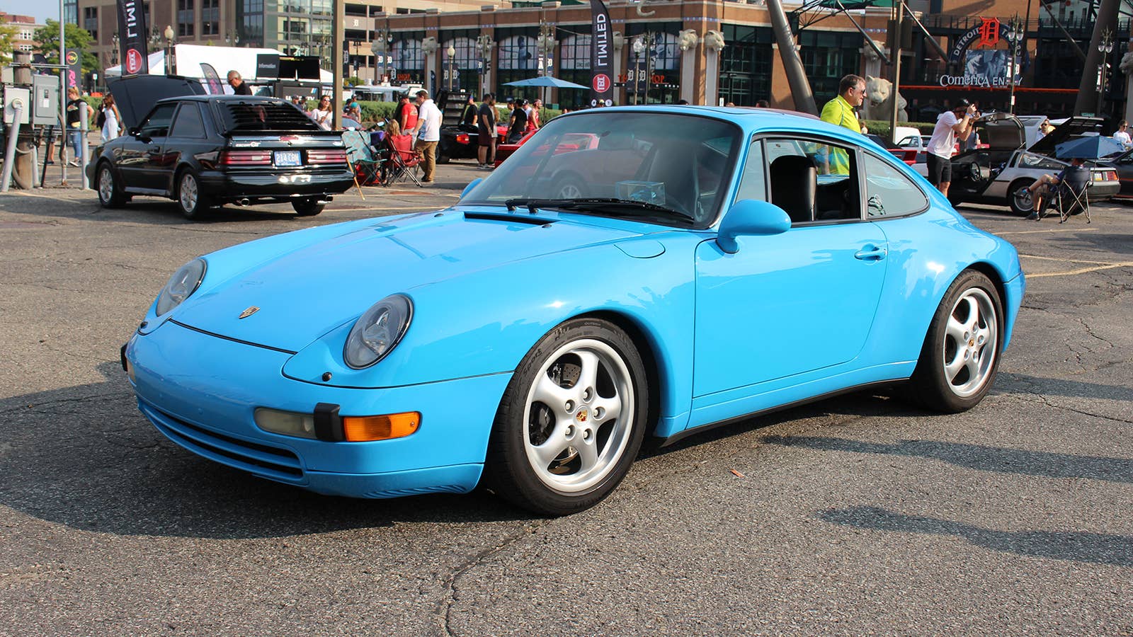 Porsche 911