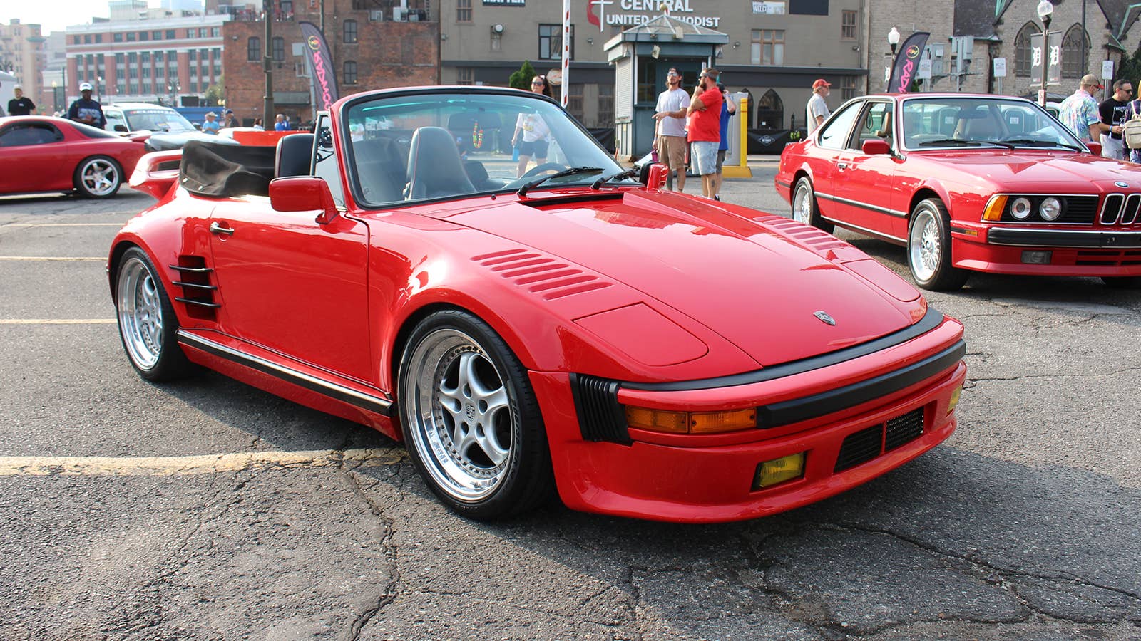 Porsche 911